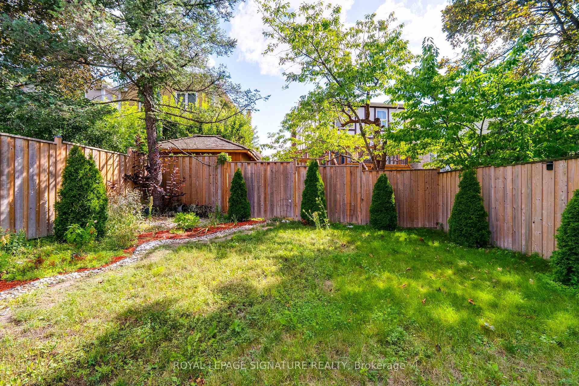 Photo 22 of 23 West Borough Street, Markham, Aileen-Willowbrook — HOMEH