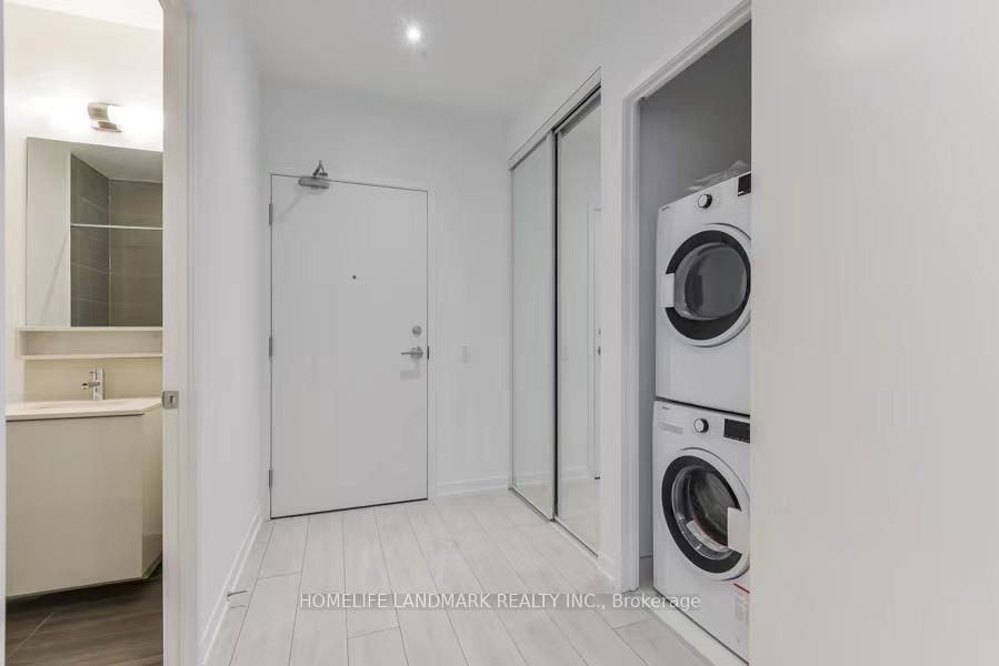 Photo 1 of Unit 2801, 5 Buttermill Avenue, Vaughan, Vaughan Corporate Centre — HOMEH