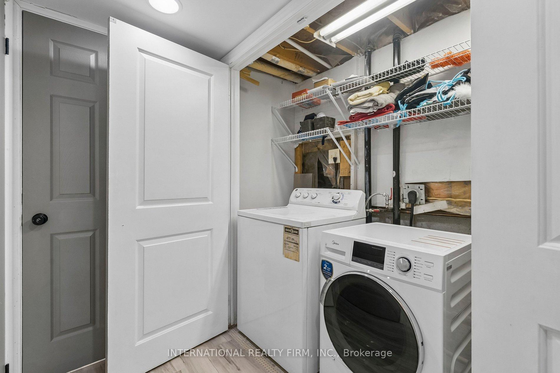 Photo 28 of 206 Hickling Trail, Barrie, Grove East — HOMEH