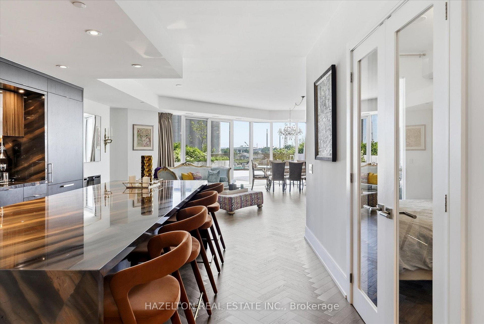 Photo 4 of Unit 304, 155 Merchants Wharf, Toronto, Waterfront Communities — HOMEH