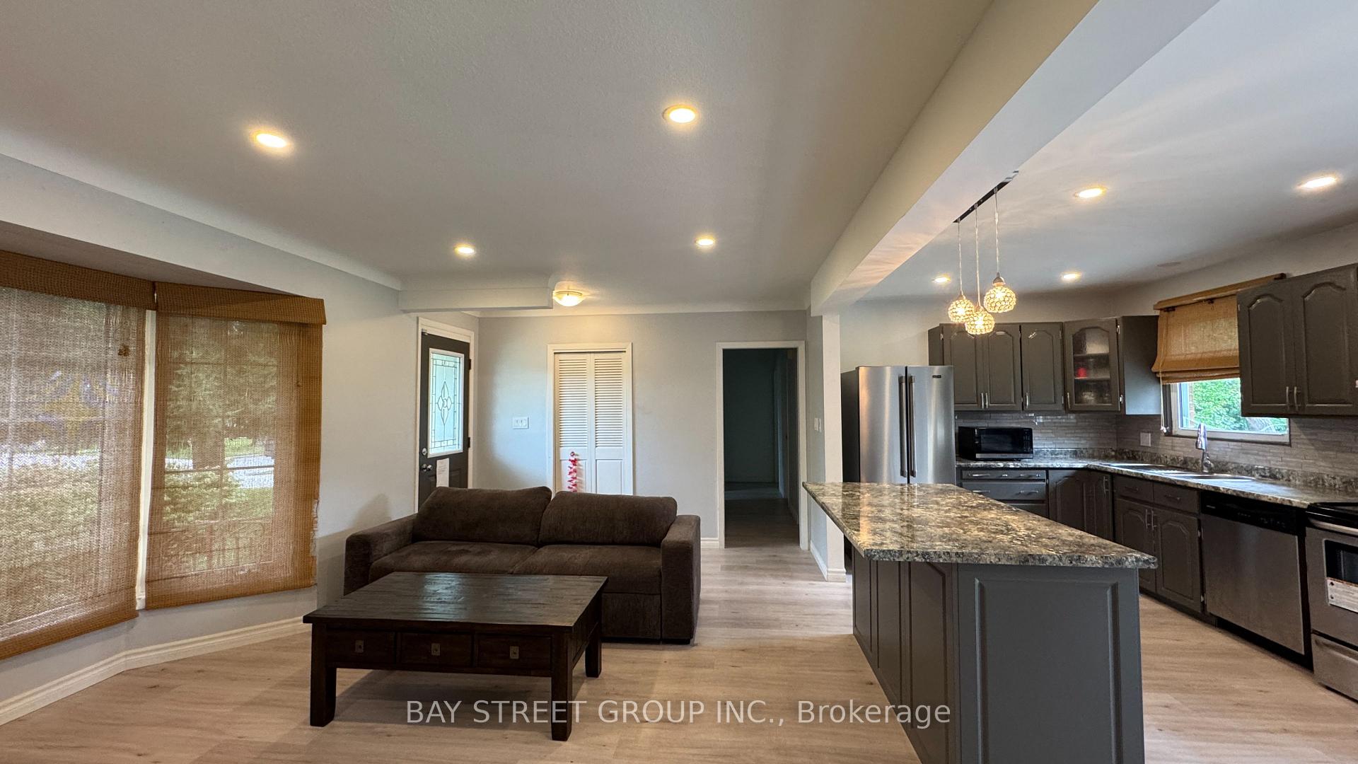 Photo 4 of 20 Windermere Road, St. Catharines, Glendale/Glenridge — HOMEH