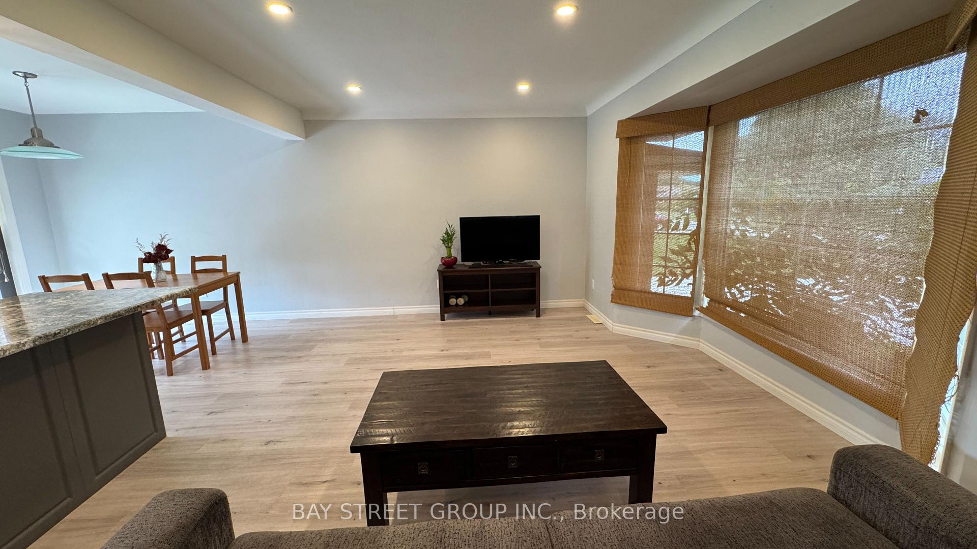 Photo 8 of 20 Windermere Road, St. Catharines, Glendale/Glenridge — HOMEH
