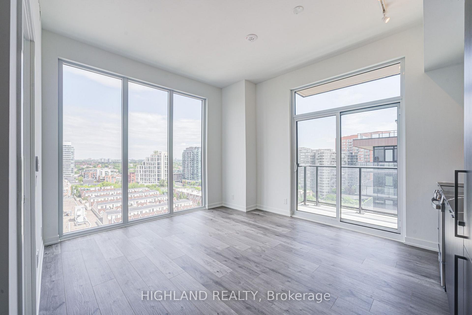Photo 4 of Unit 1126, 285 Dufferin Street, Toronto, South Parkdale — HOMEH