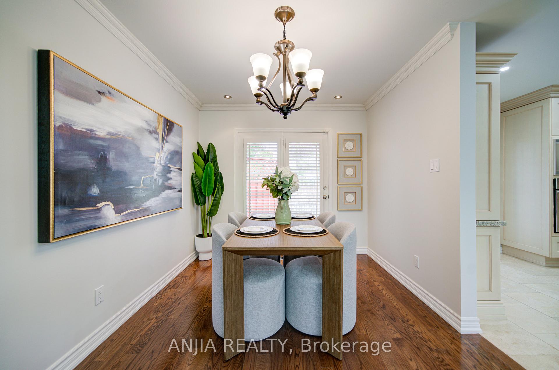 Photo 13 of 70 Briarwood Road, Markham, Unionville — HOMEH