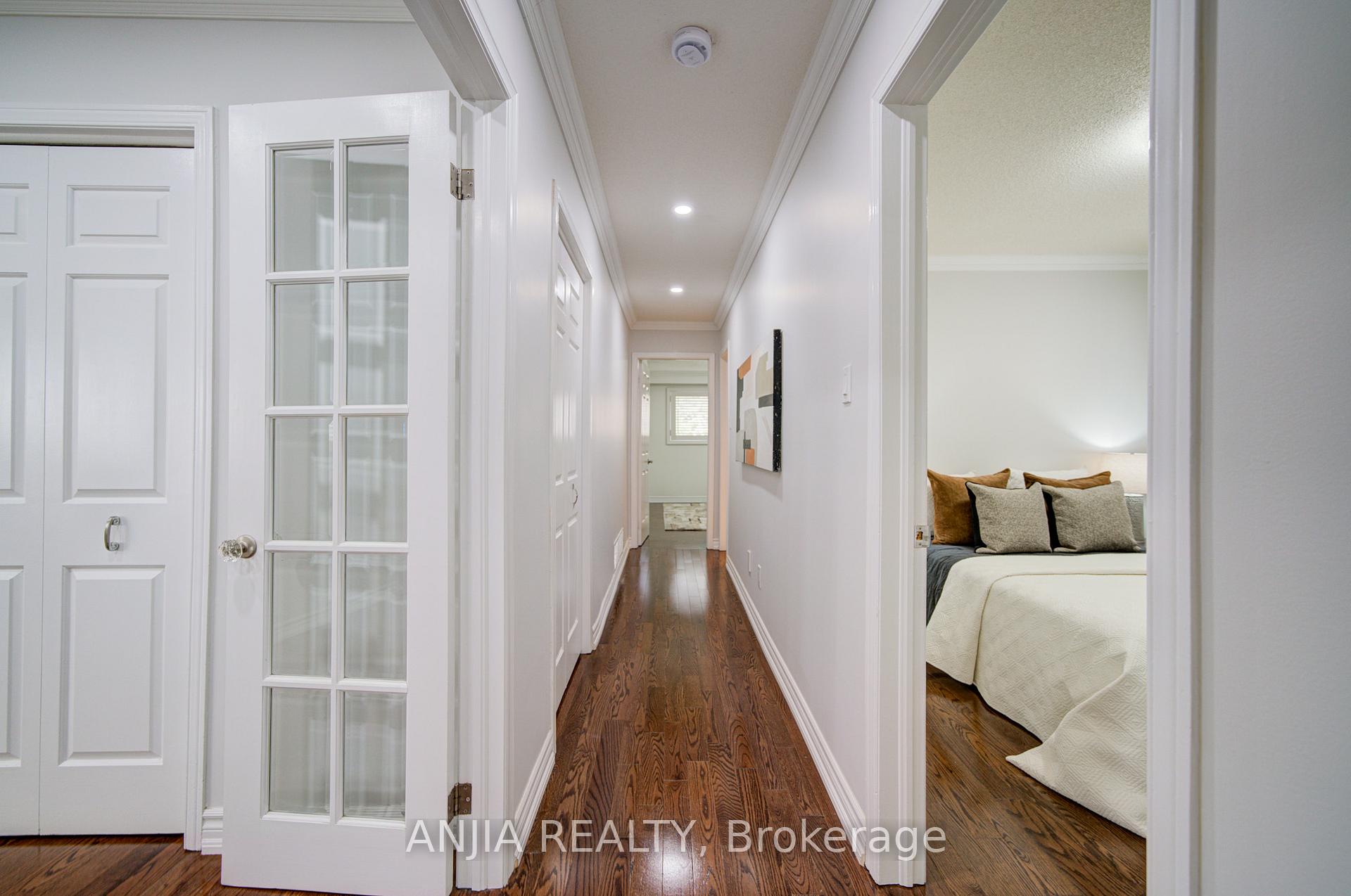 Photo 19 of 70 Briarwood Road, Markham, Unionville — HOMEH
