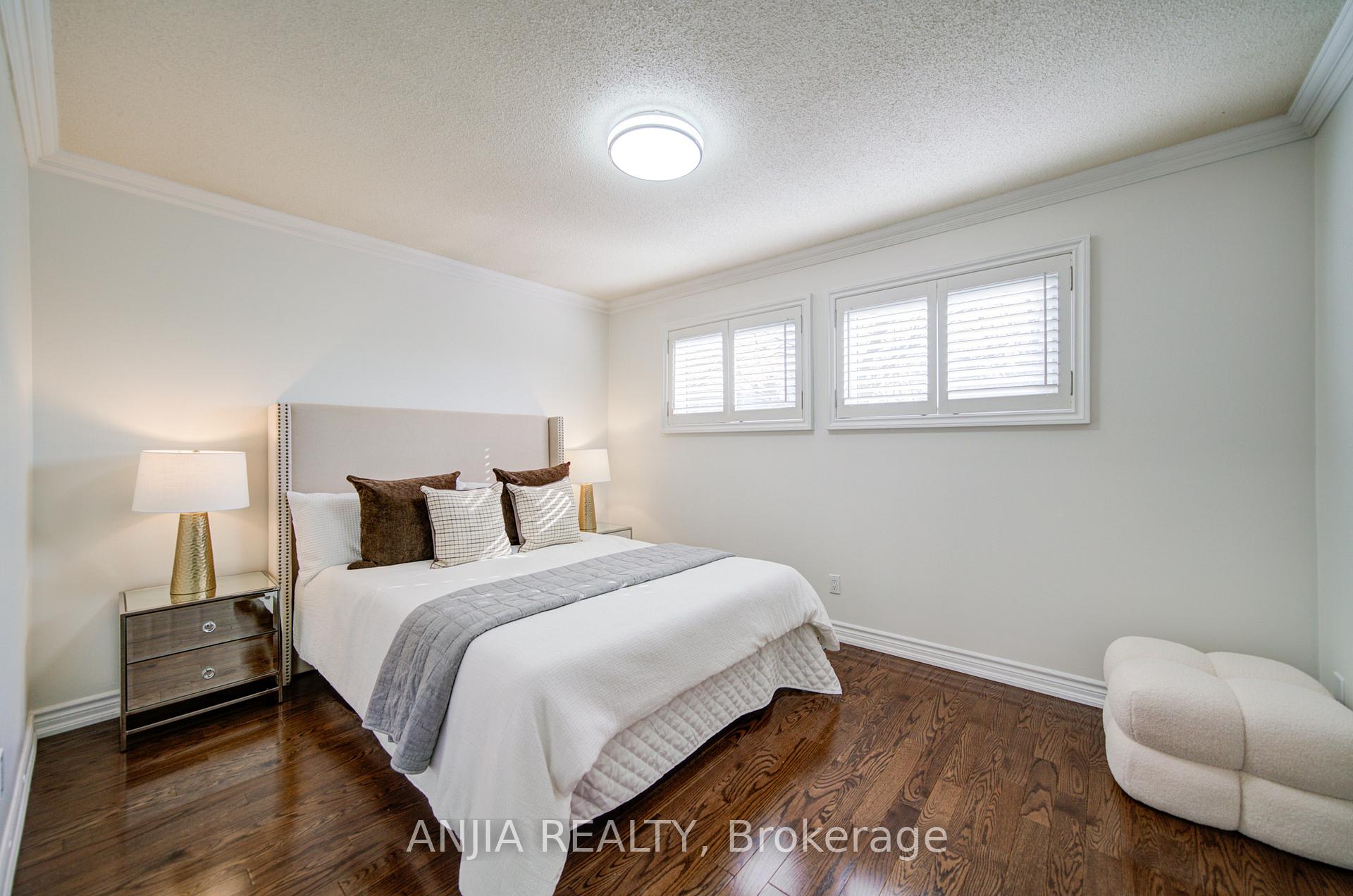 Photo 22 of 70 Briarwood Road, Markham, Unionville — HOMEH