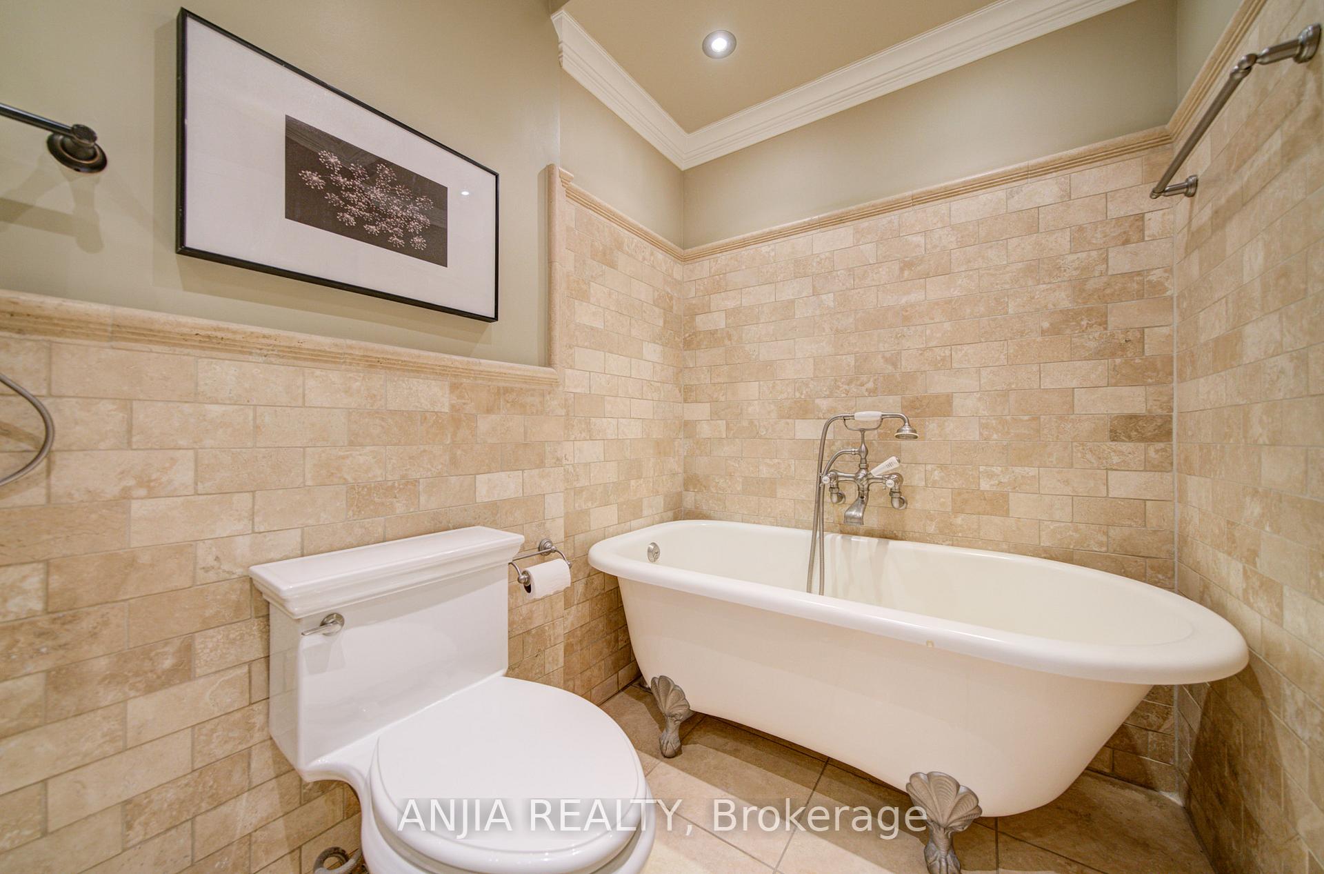 Photo 26 of 70 Briarwood Road, Markham, Unionville — HOMEH