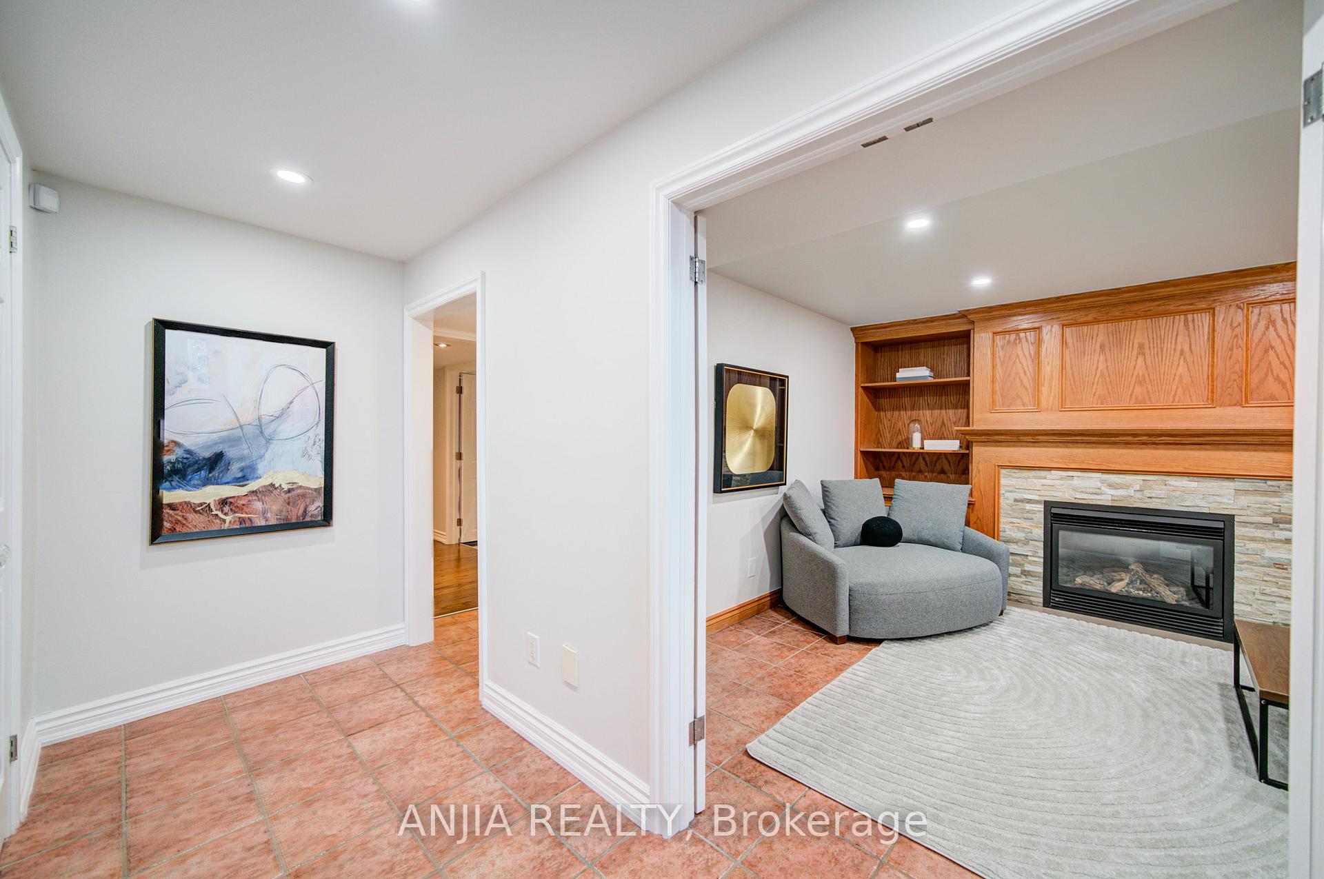 Photo 33 of 70 Briarwood Road, Markham, Unionville — HOMEH