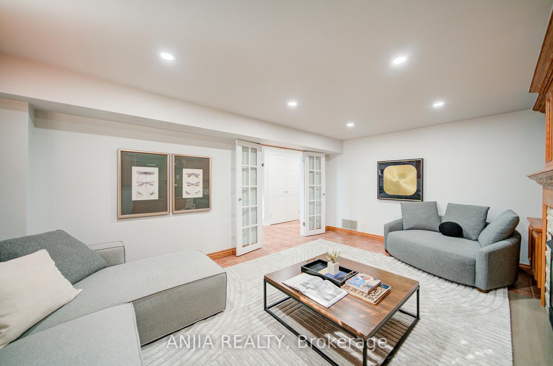 Photo 36 of 70 Briarwood Road, Markham, Unionville — HOMEH