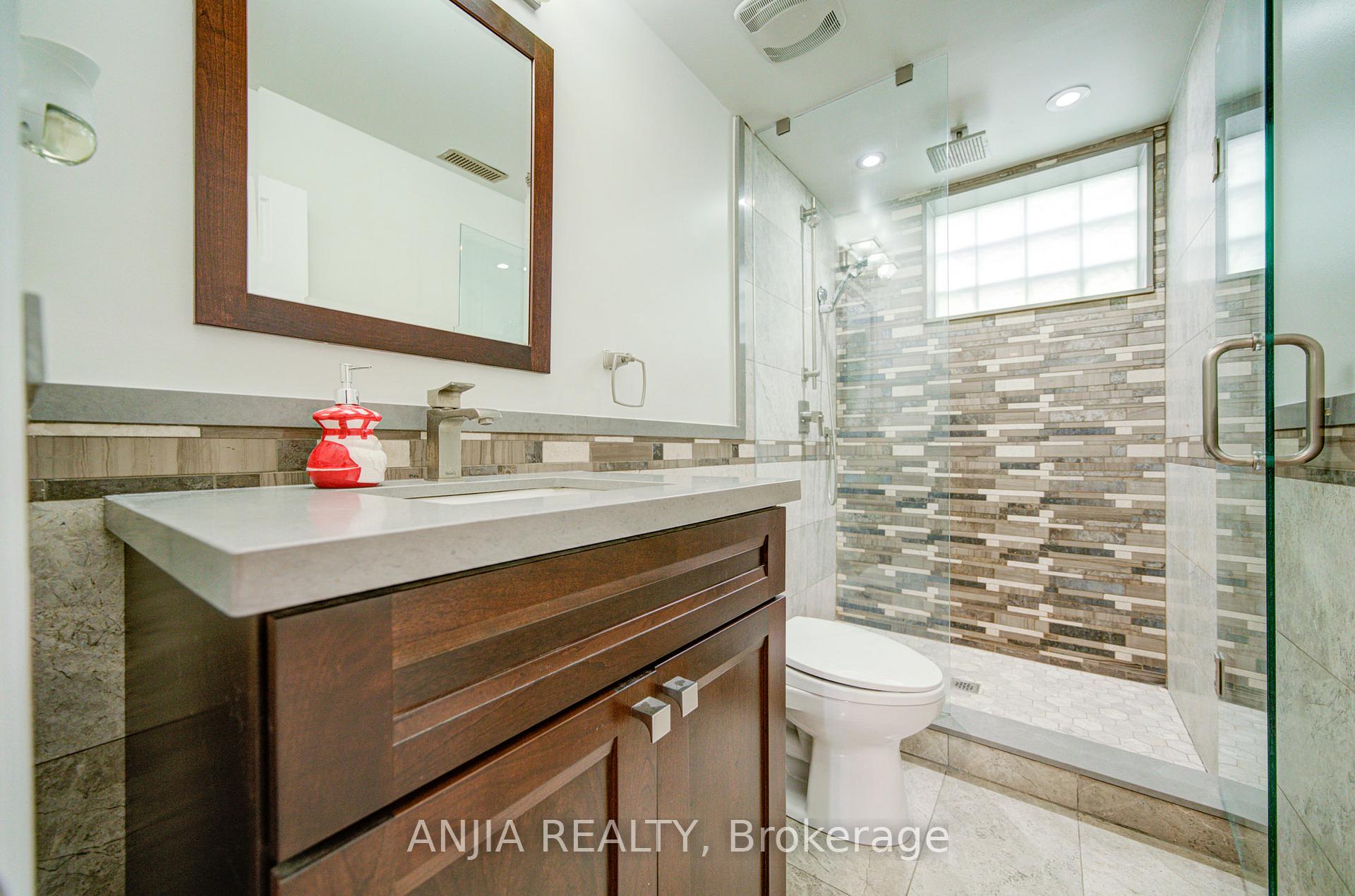 Photo 37 of 70 Briarwood Road, Markham, Unionville — HOMEH