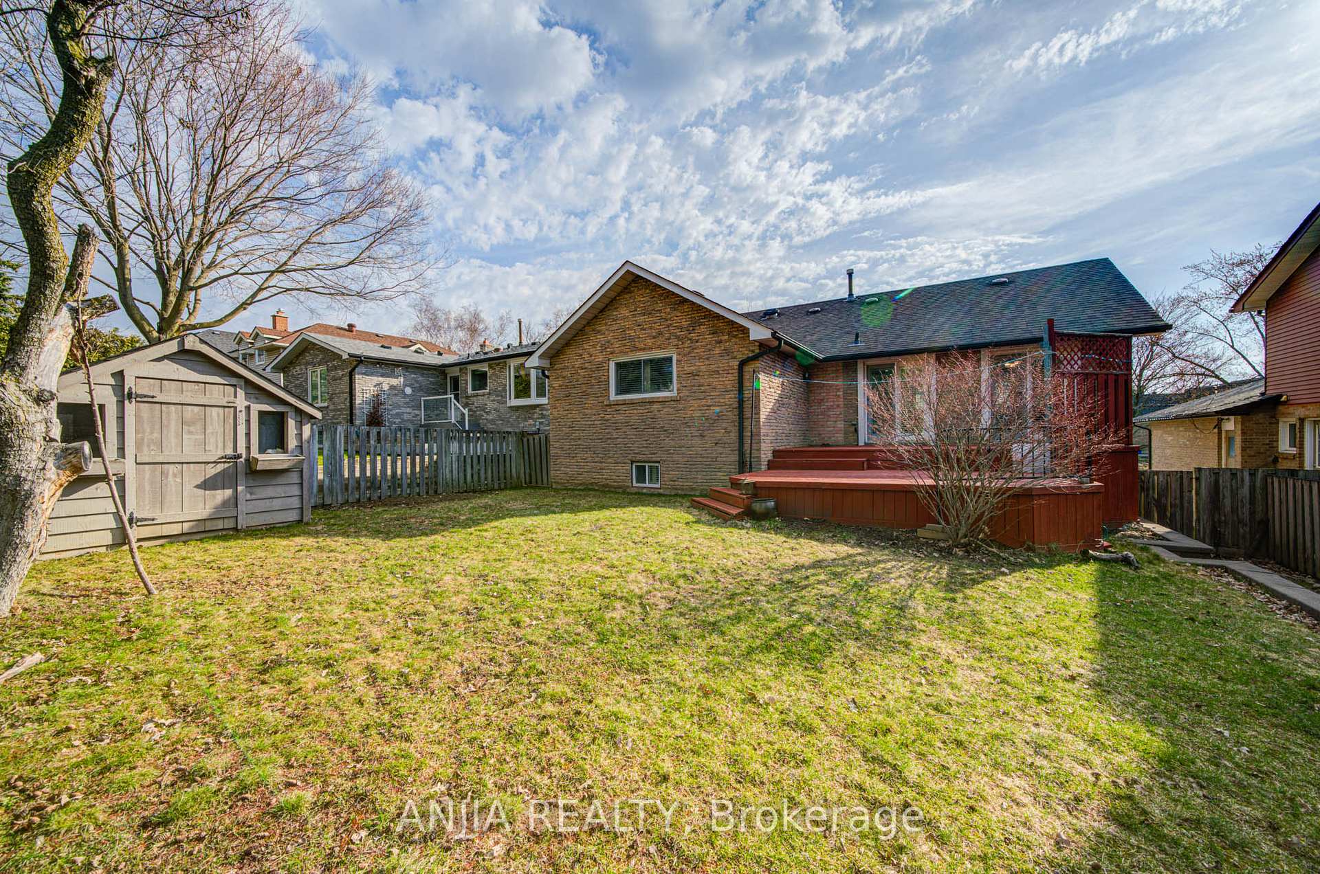 Photo 44 of 70 Briarwood Road, Markham, Unionville — HOMEH