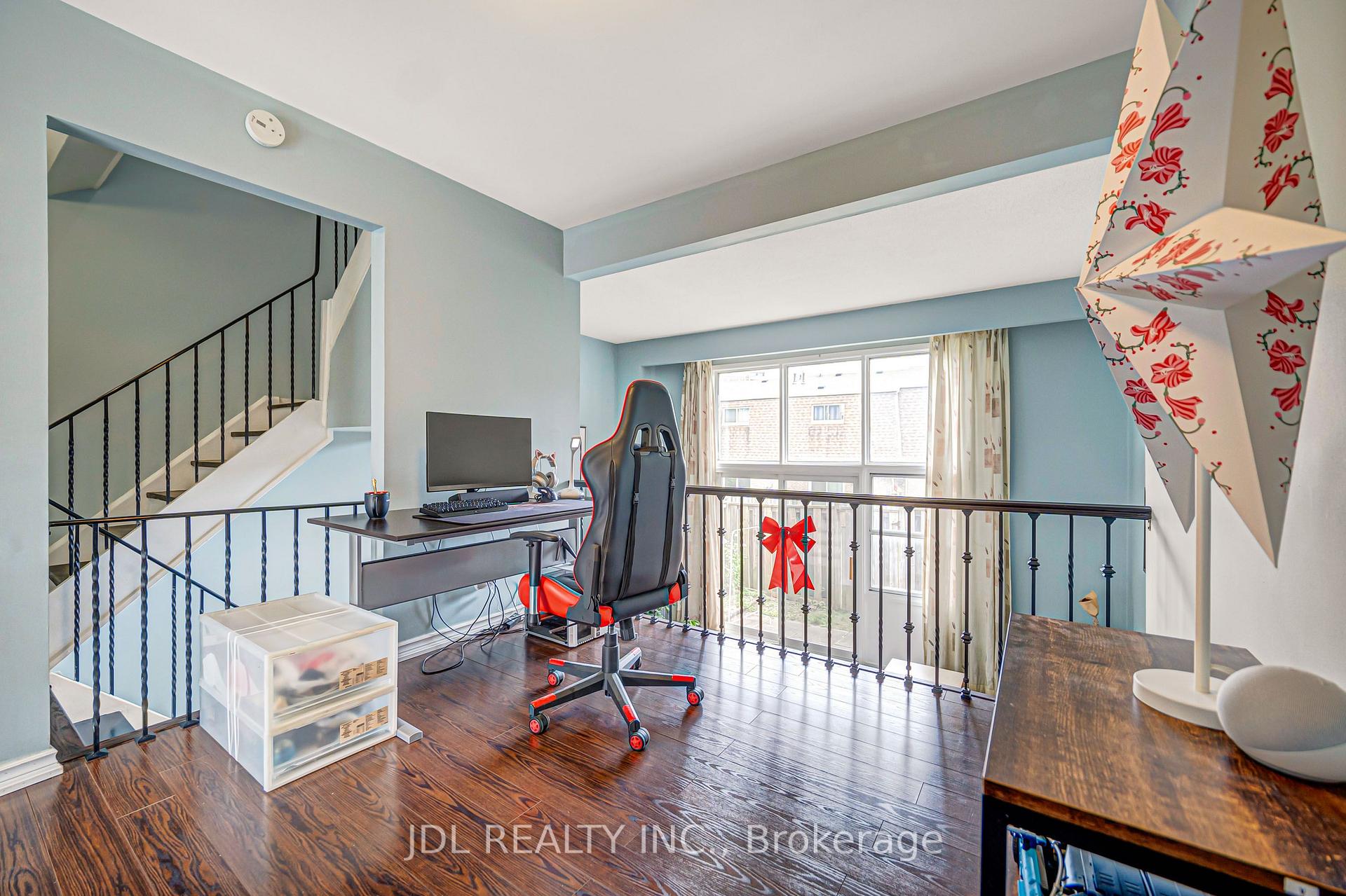 Photo 21 of Unit 33, 100 Bridletowne Circle, Scarborough, L'Amoreaux — HOMEH
