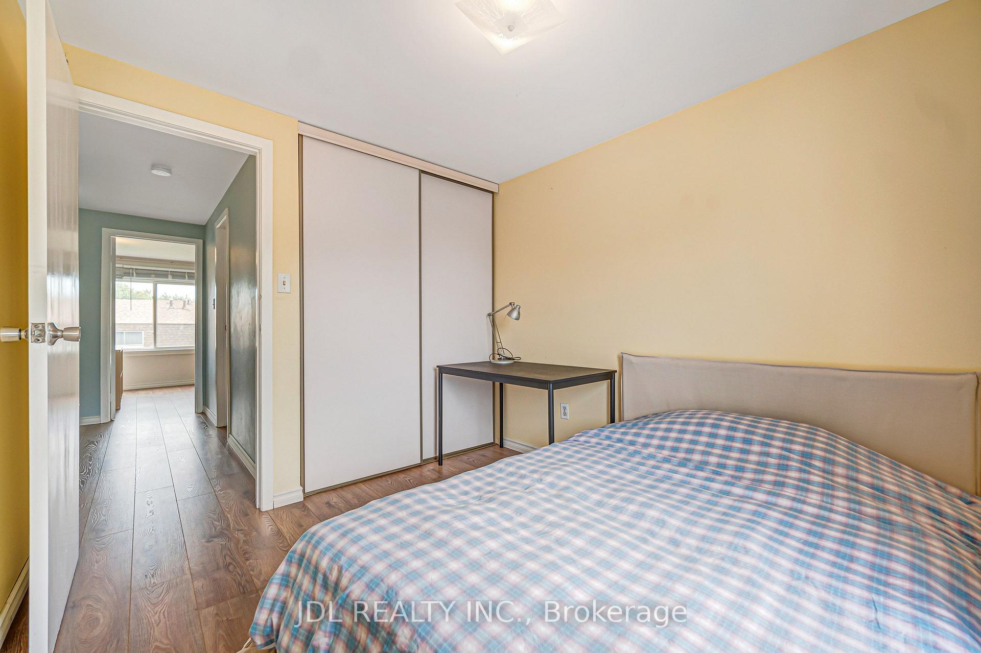 Photo 41 of Unit 33, 100 Bridletowne Circle, Scarborough, L'Amoreaux — HOMEH