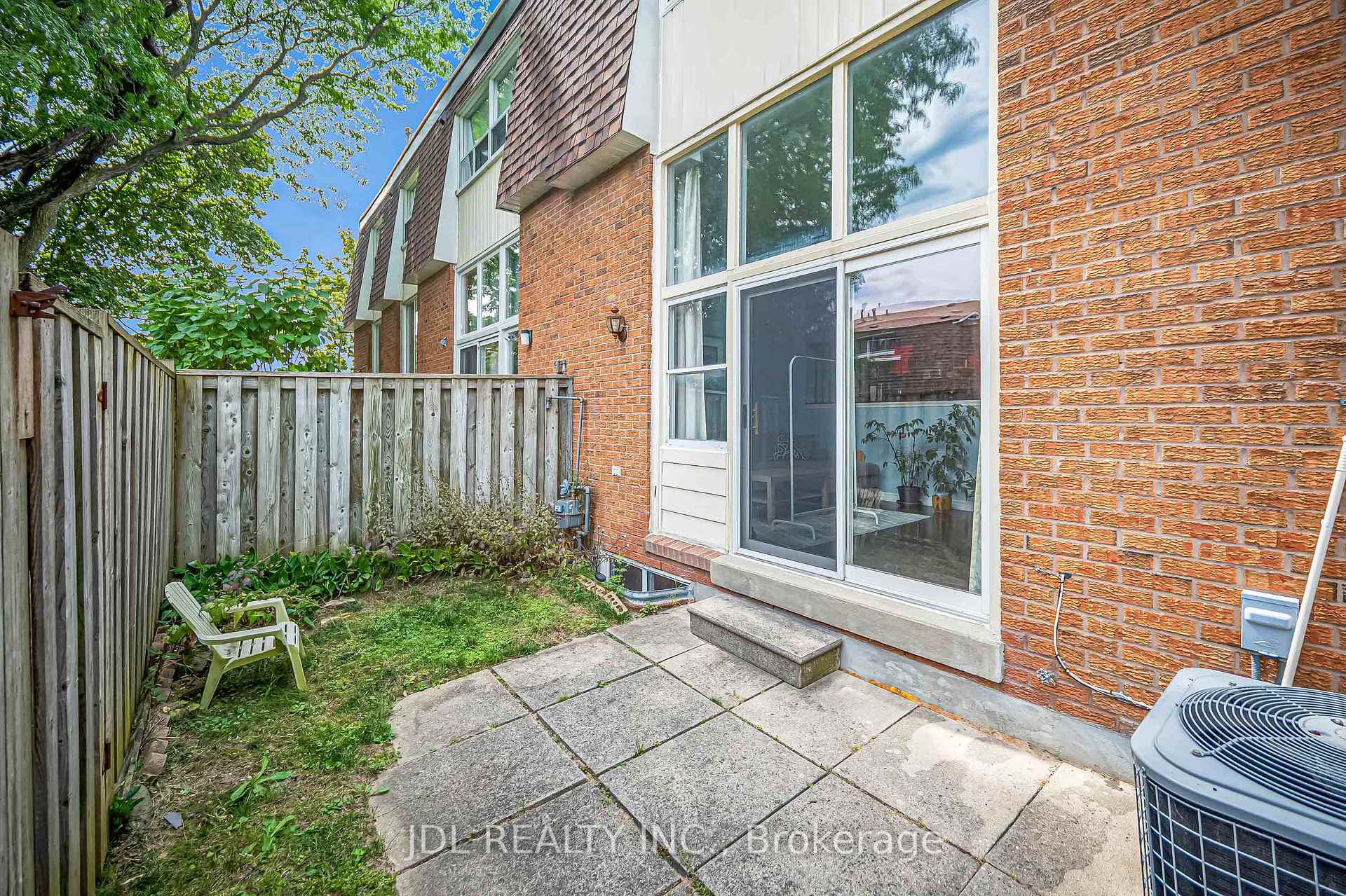 Photo 50 of Unit 33, 100 Bridletowne Circle, Scarborough, L'Amoreaux — HOMEH