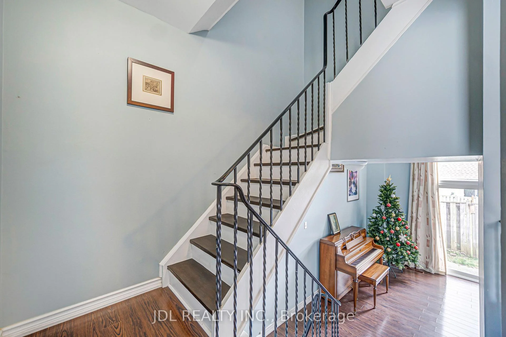 Photo 30 of Unit 33, 100 Bridletowne Circle, Scarborough, L'Amoreaux — HOMEH