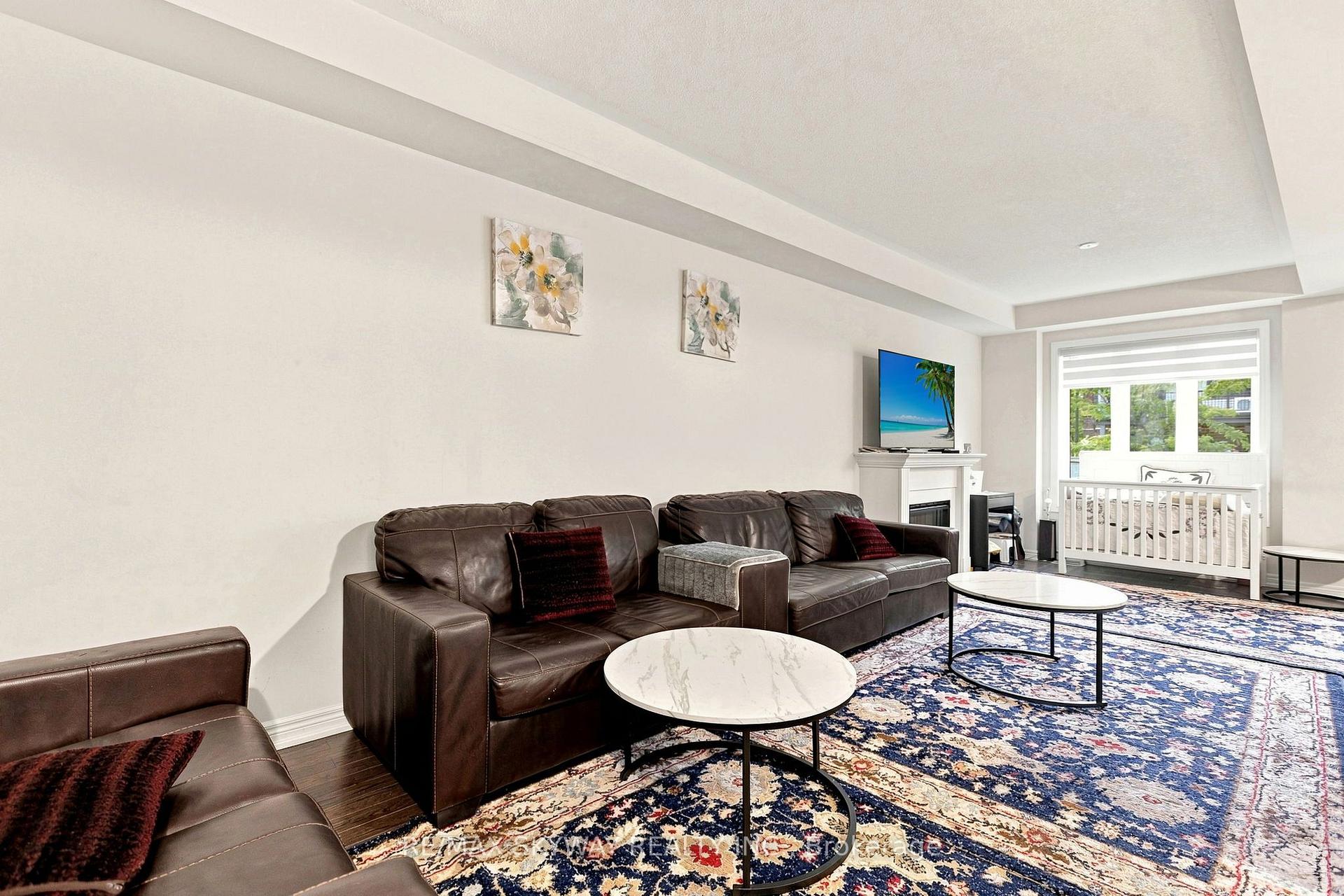 Photo 12 of 5 Gloria Street N, Kitchener, Huron Park — HOMEH