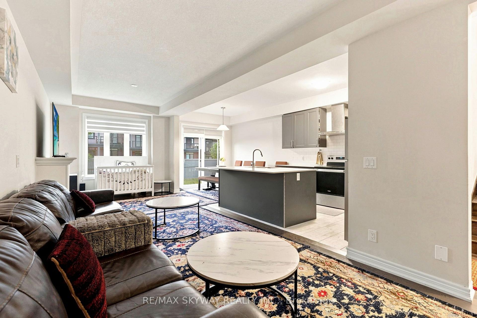 Photo 13 of 5 Gloria Street N, Kitchener, Huron Park — HOMEH