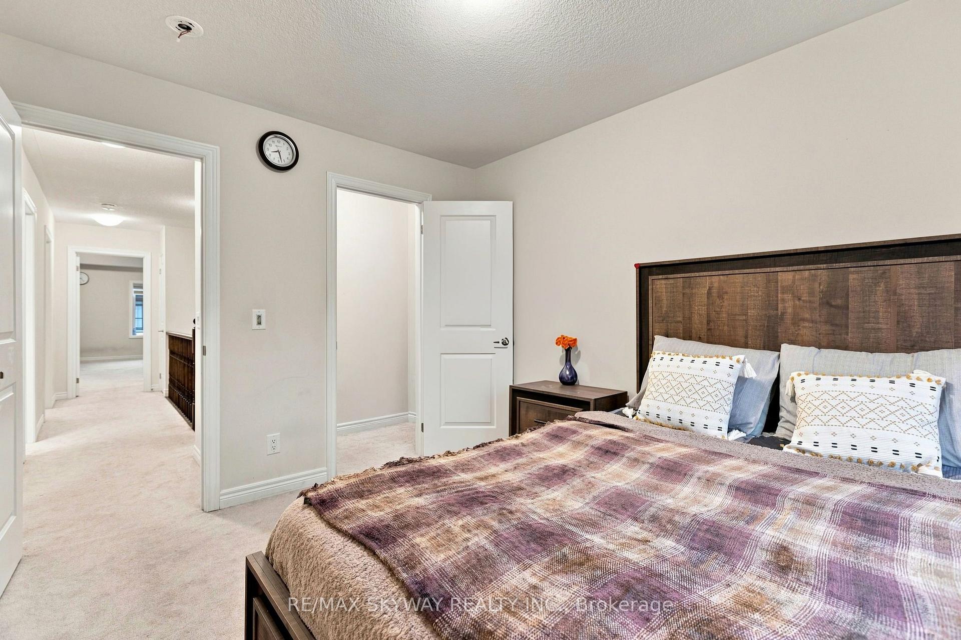 Photo 33 of 5 Gloria Street N, Kitchener, Huron Park — HOMEH