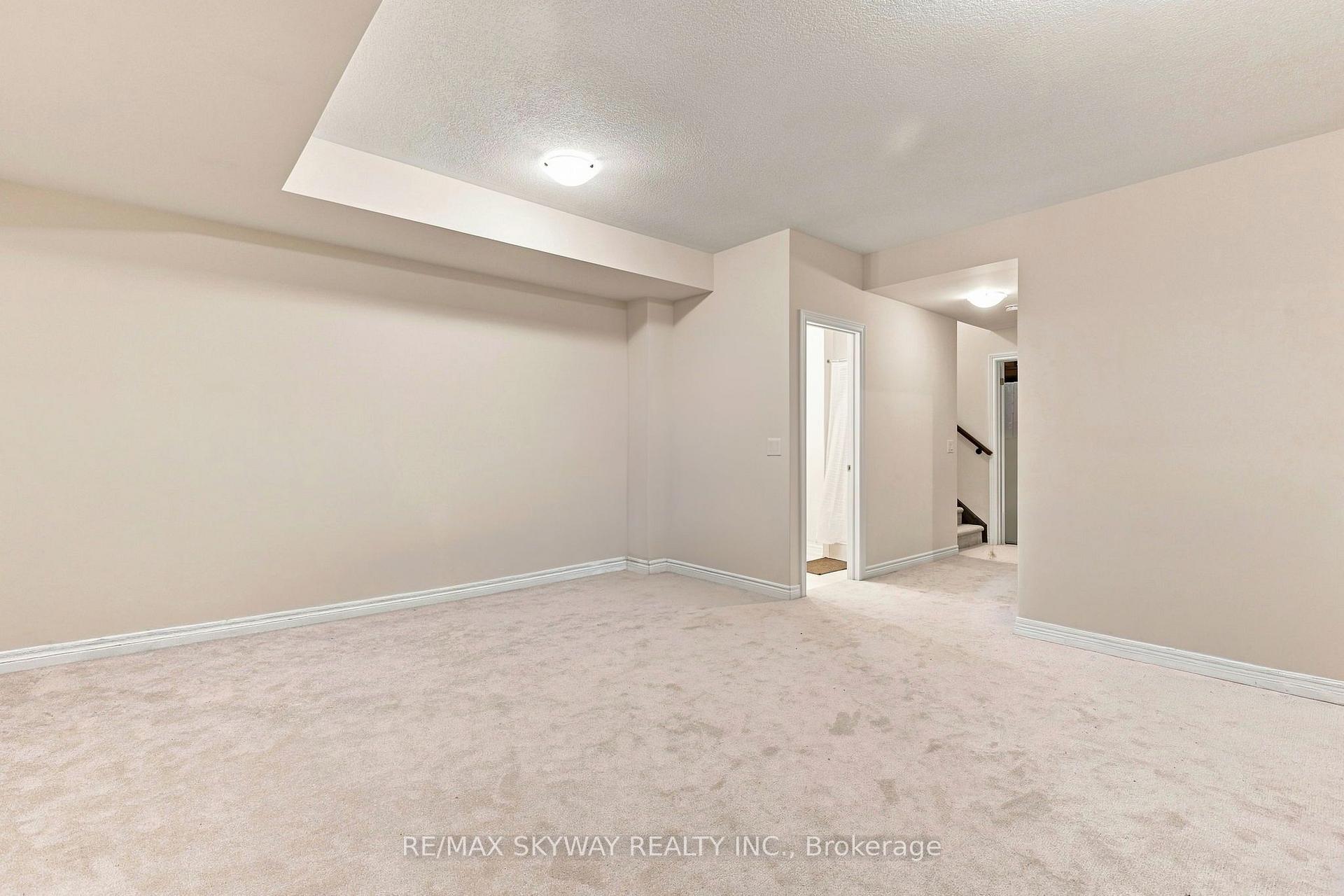 Photo 37 of 5 Gloria Street N, Kitchener, Huron Park — HOMEH