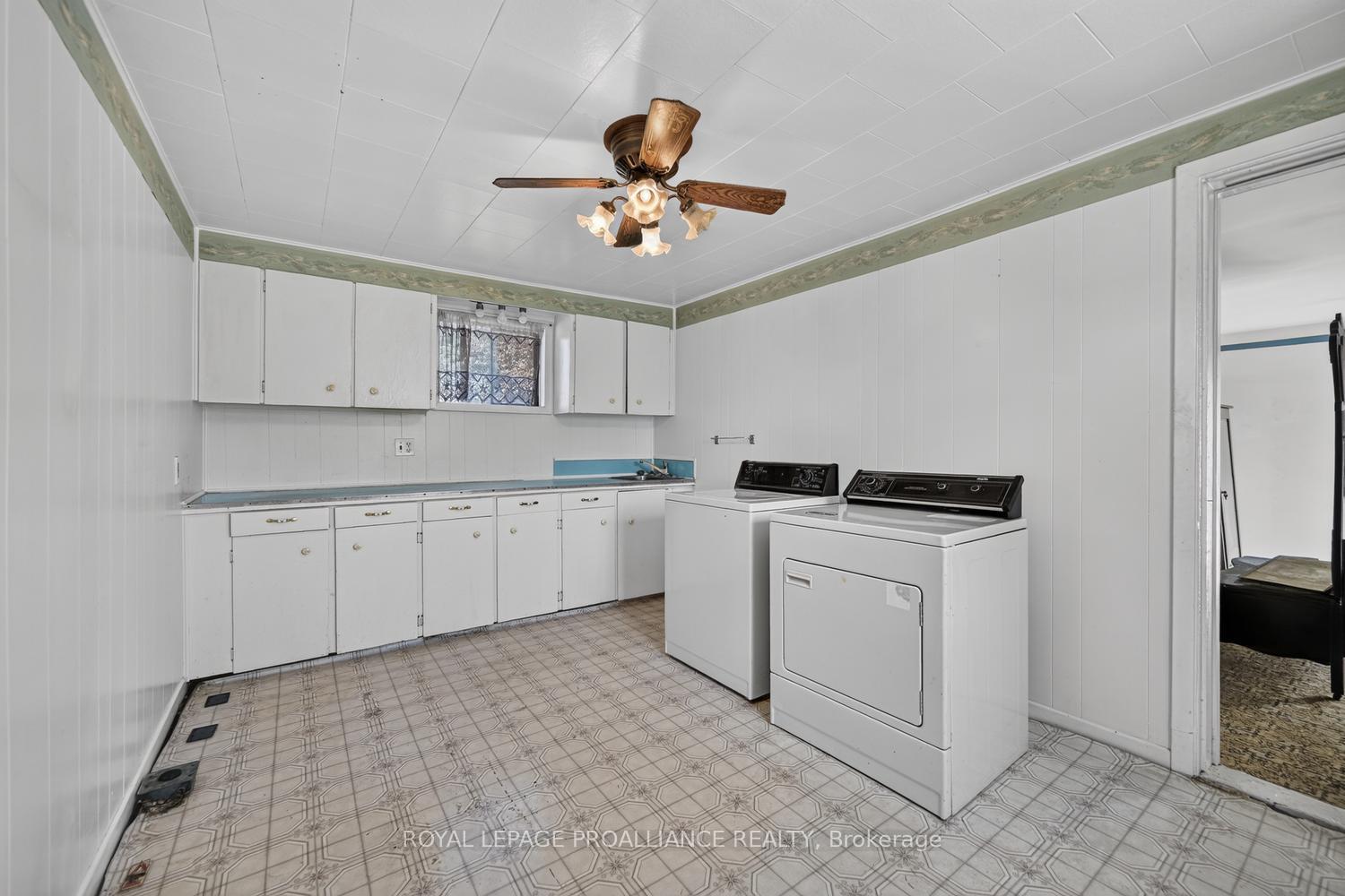 Photo 6 of 300 Park Street E, Prescott, Prescott — HOMEH