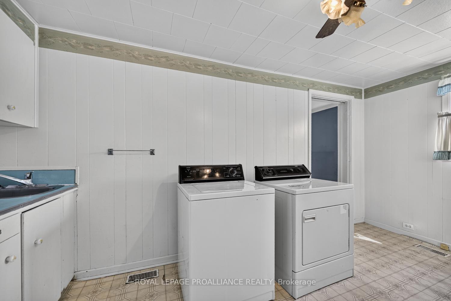 Photo 8 of 300 Park Street E, Prescott, Prescott — HOMEH