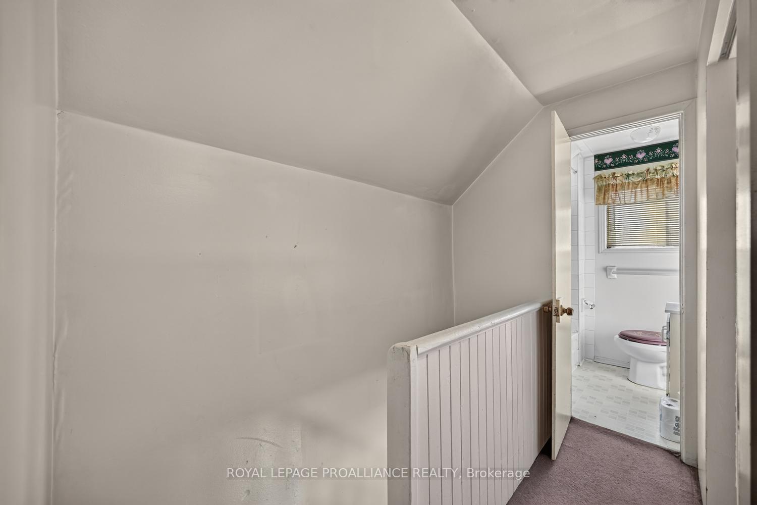 Photo 11 of 300 Park Street E, Prescott, Prescott — HOMEH
