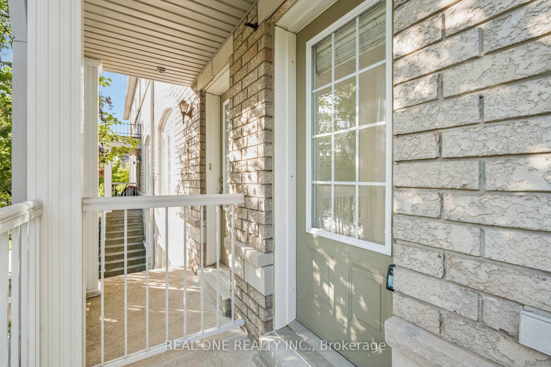 Photo 7 of 2350 Sutton Drive, Burlington, Orchard — HOMEH