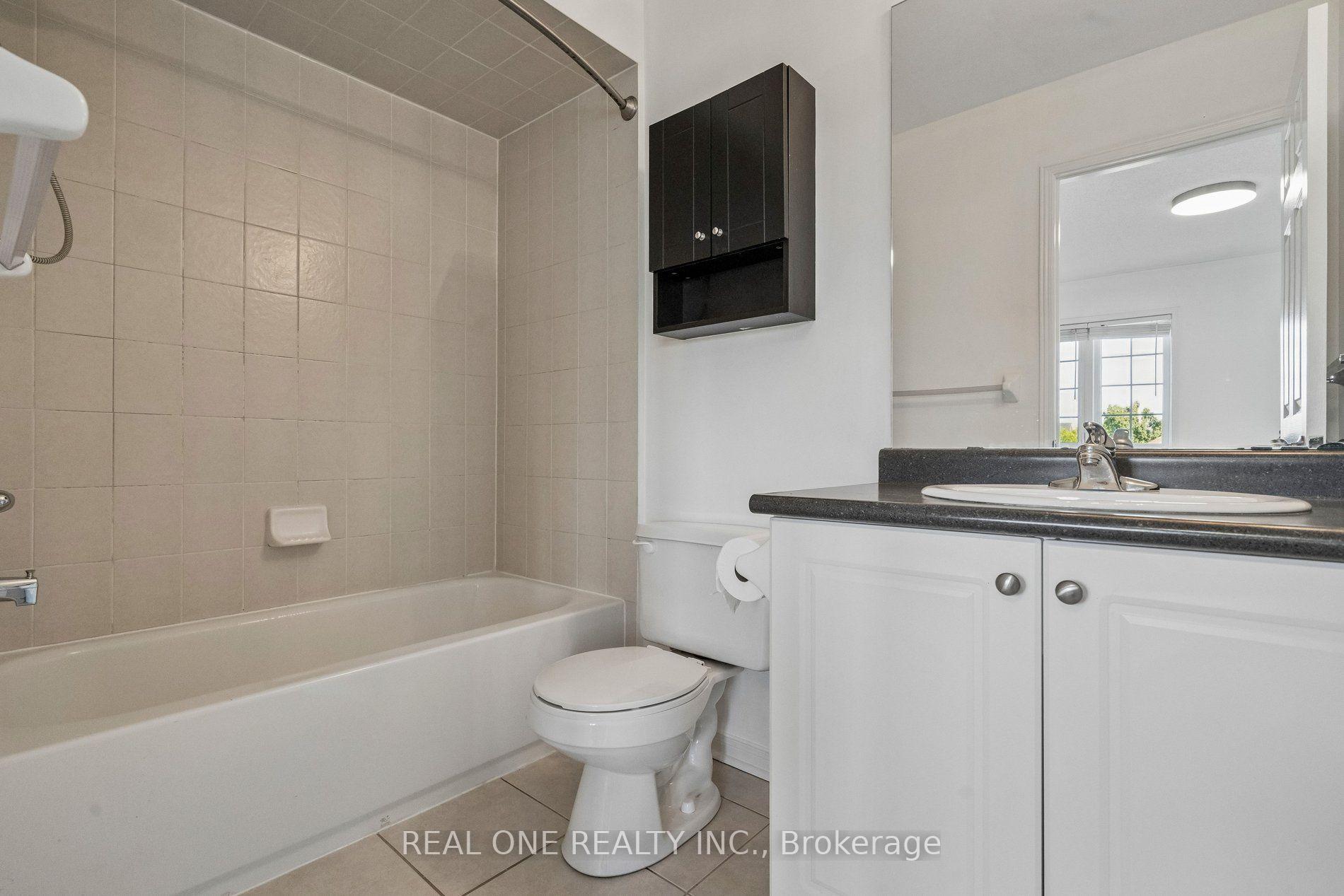 Photo 27 of 2350 Sutton Drive, Burlington, Orchard — HOMEH