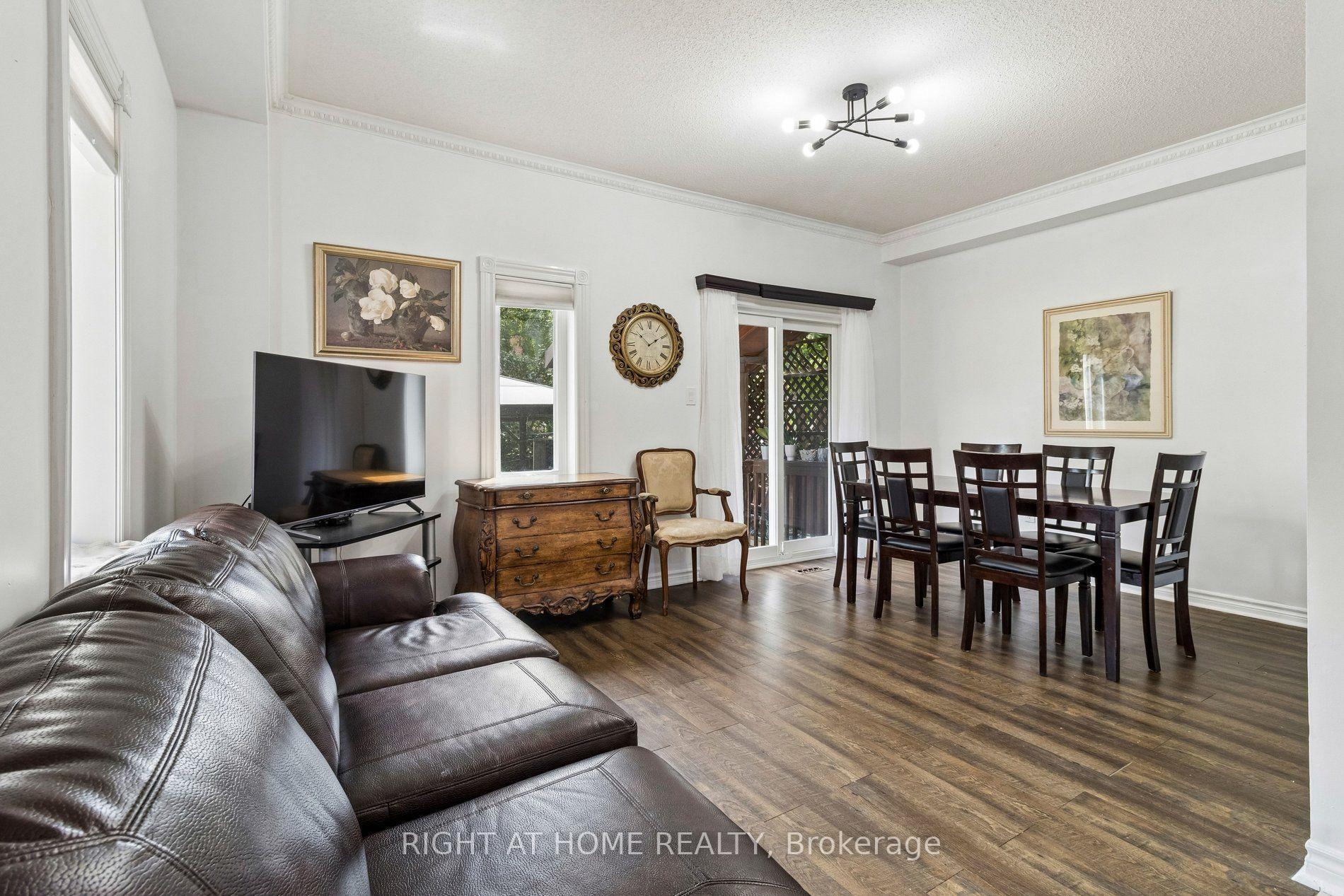Photo 8 of 116 Nasir Crescent, Vaughan, Vellore Village — HOMEH