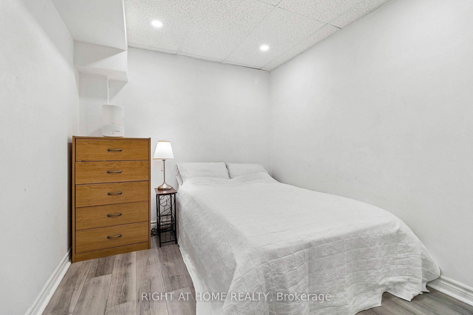 Photo 33 of 116 Nasir Crescent, Vaughan, Vellore Village — HOMEH