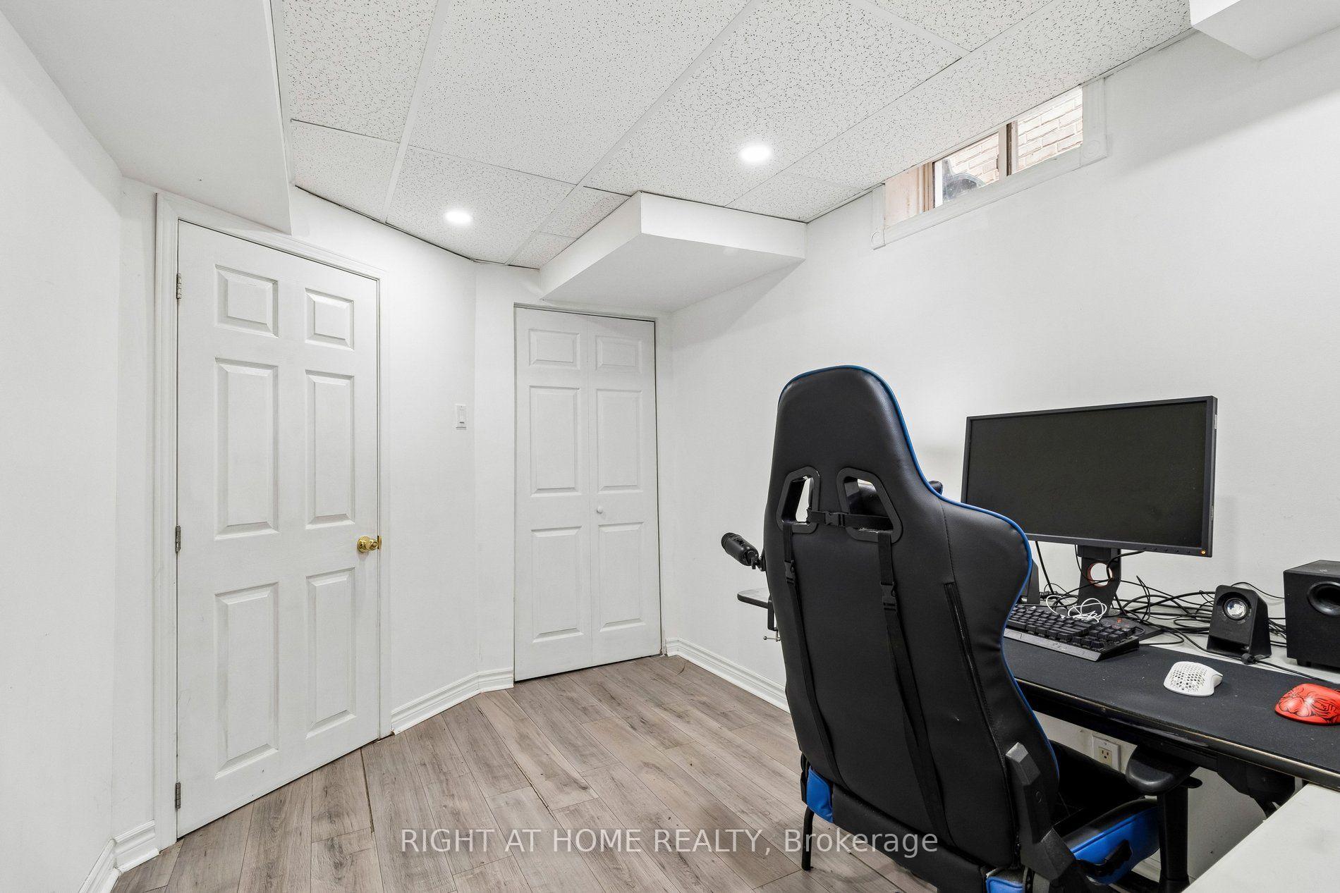 Photo 36 of 116 Nasir Crescent, Vaughan, Vellore Village — HOMEH