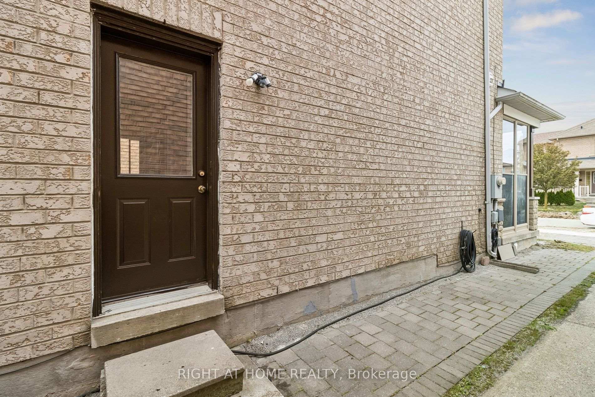 Photo 40 of 116 Nasir Crescent, Vaughan, Vellore Village — HOMEH