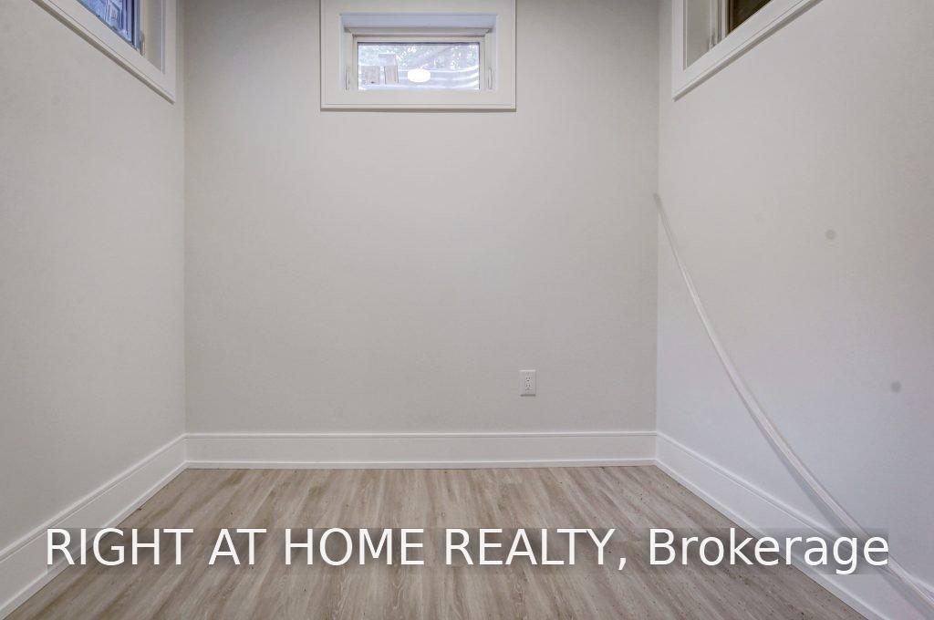 Photo 16 of 1165 Pinegrove Road, Oakville, West — HOMEH