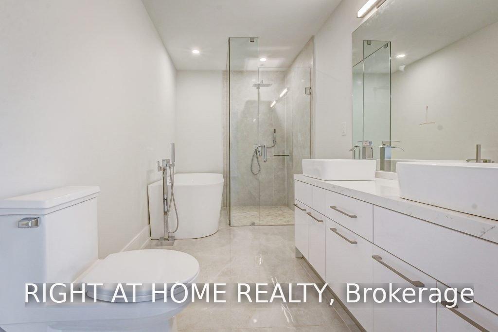 Photo 20 of 1165 Pinegrove Road, Oakville, West — HOMEH