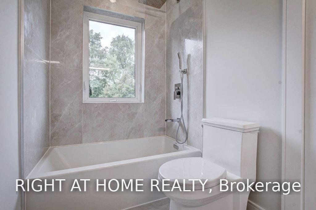 Photo 23 of 1165 Pinegrove Road, Oakville, West — HOMEH
