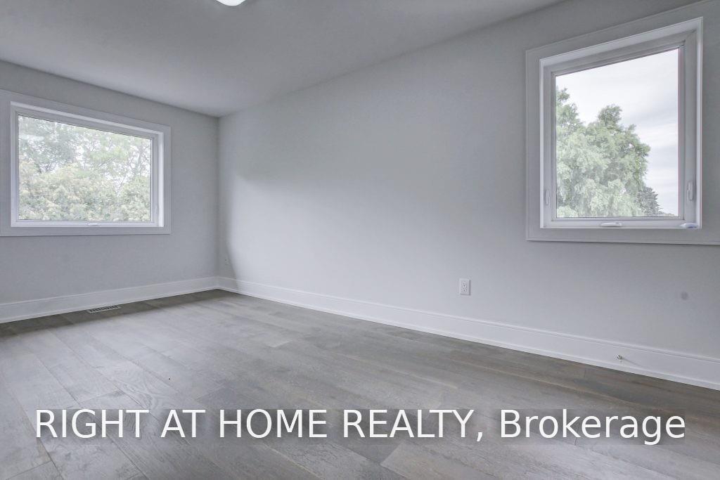 Photo 24 of 1165 Pinegrove Road, Oakville, West — HOMEH