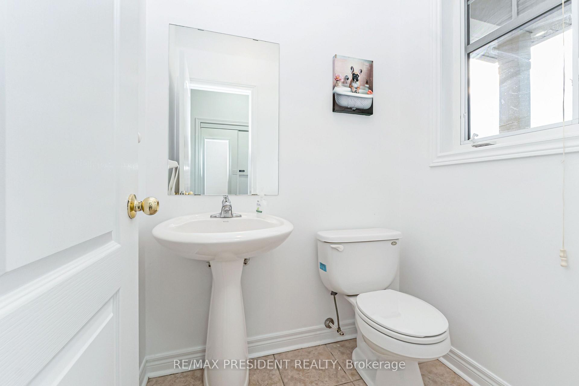 Photo 4 of 29 Prudhomme Drive, Brampton, Sandringham-Wellington — HOMEH