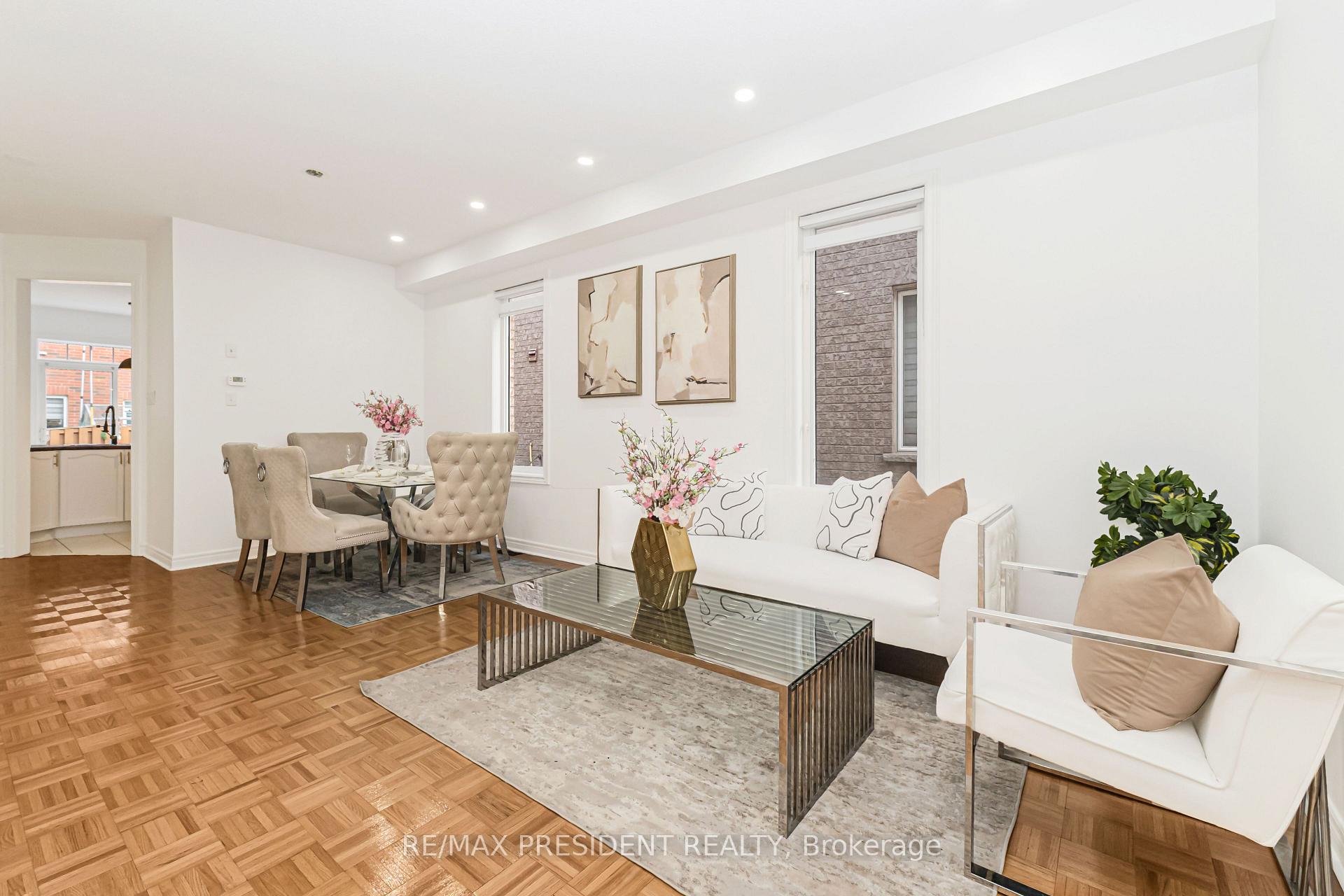 Photo 5 of 29 Prudhomme Drive, Brampton, Sandringham-Wellington — HOMEH