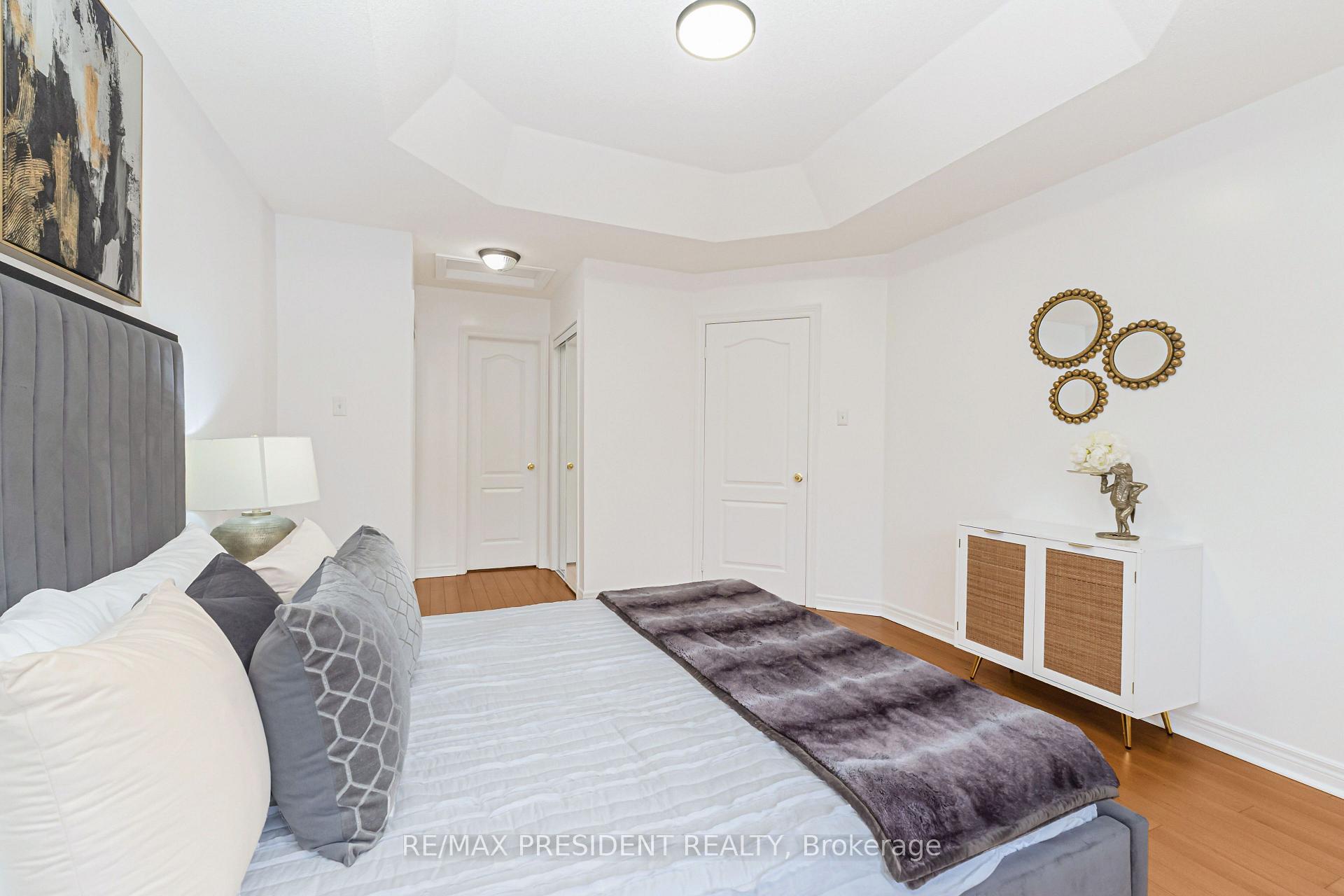 Photo 22 of 29 Prudhomme Drive, Brampton, Sandringham-Wellington — HOMEH