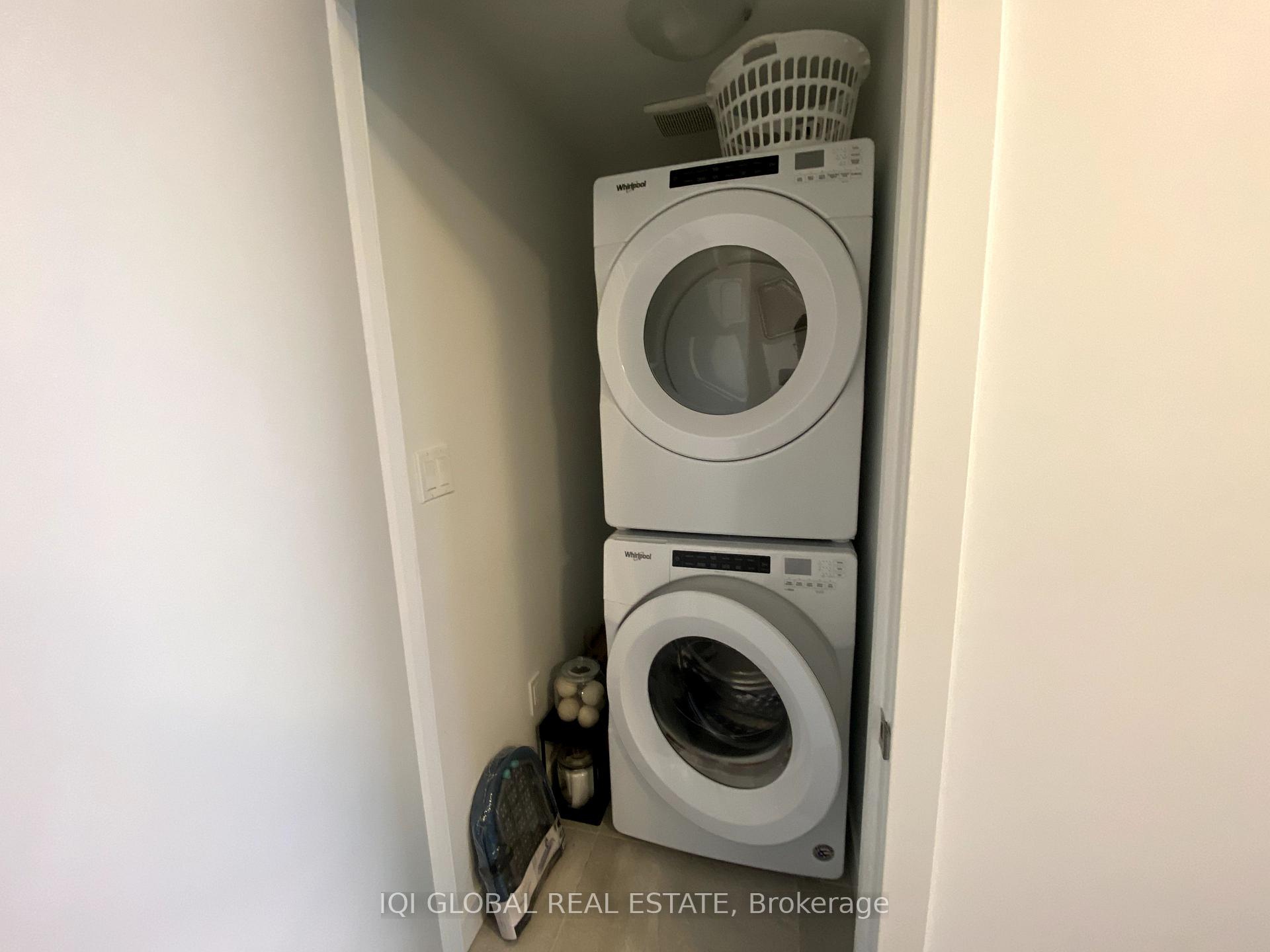 Photo 20 of 3087 Cherry Blossom Cmn Crescent, Burlington, Alton — HOMEH