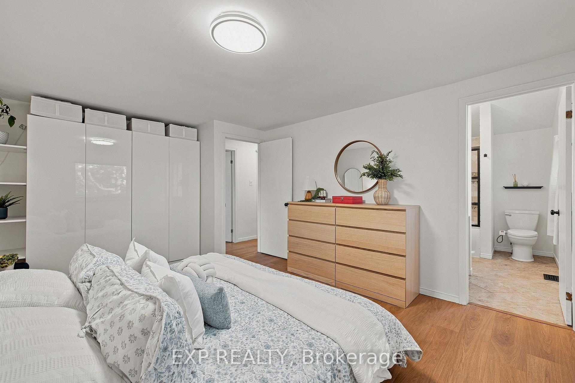 Photo 21 of 22 Driftwood Drive, Kitchener, Forest Heights — HOMEH