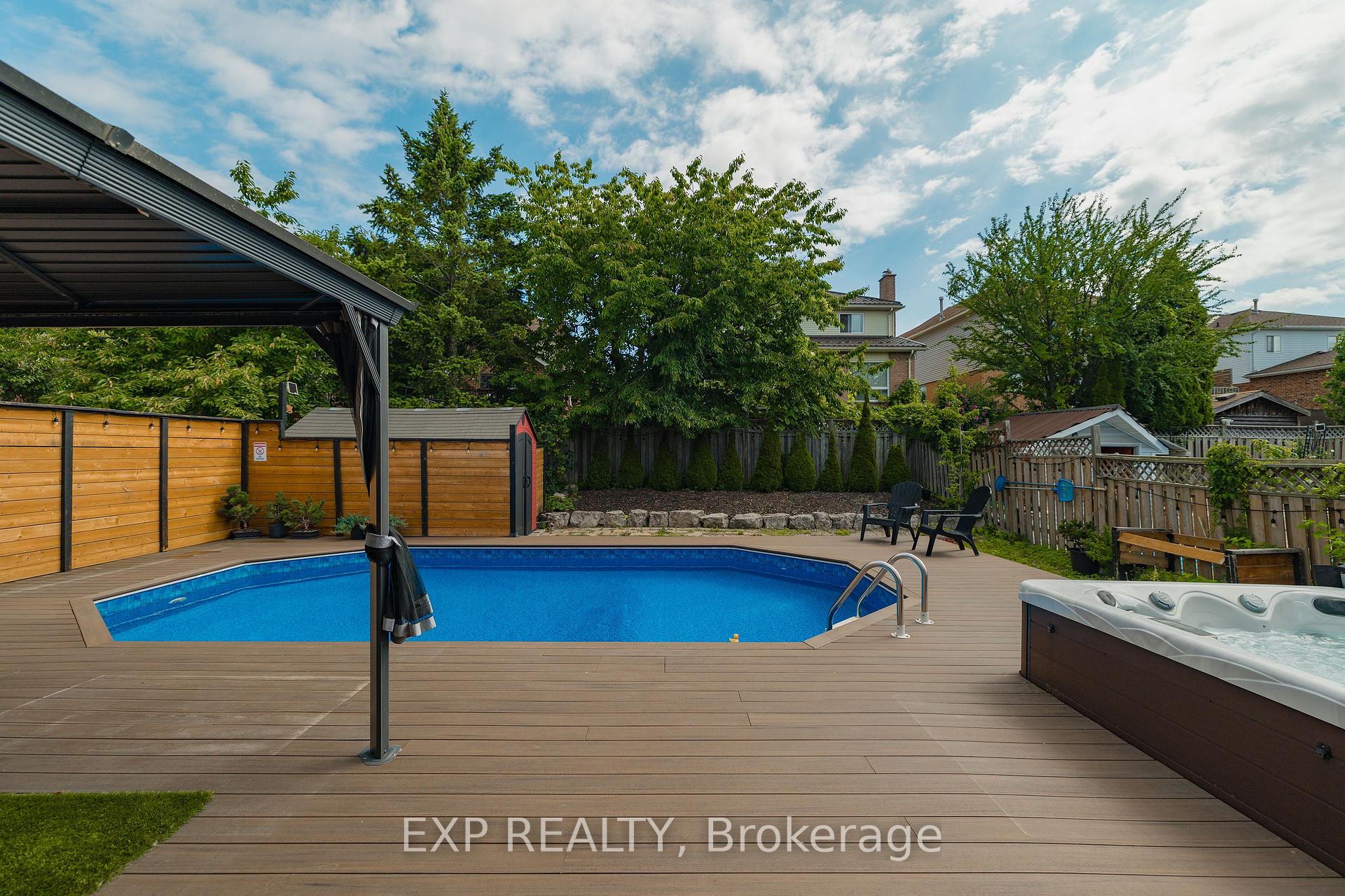 Photo 33 of 22 Driftwood Drive, Kitchener, Forest Heights — HOMEH