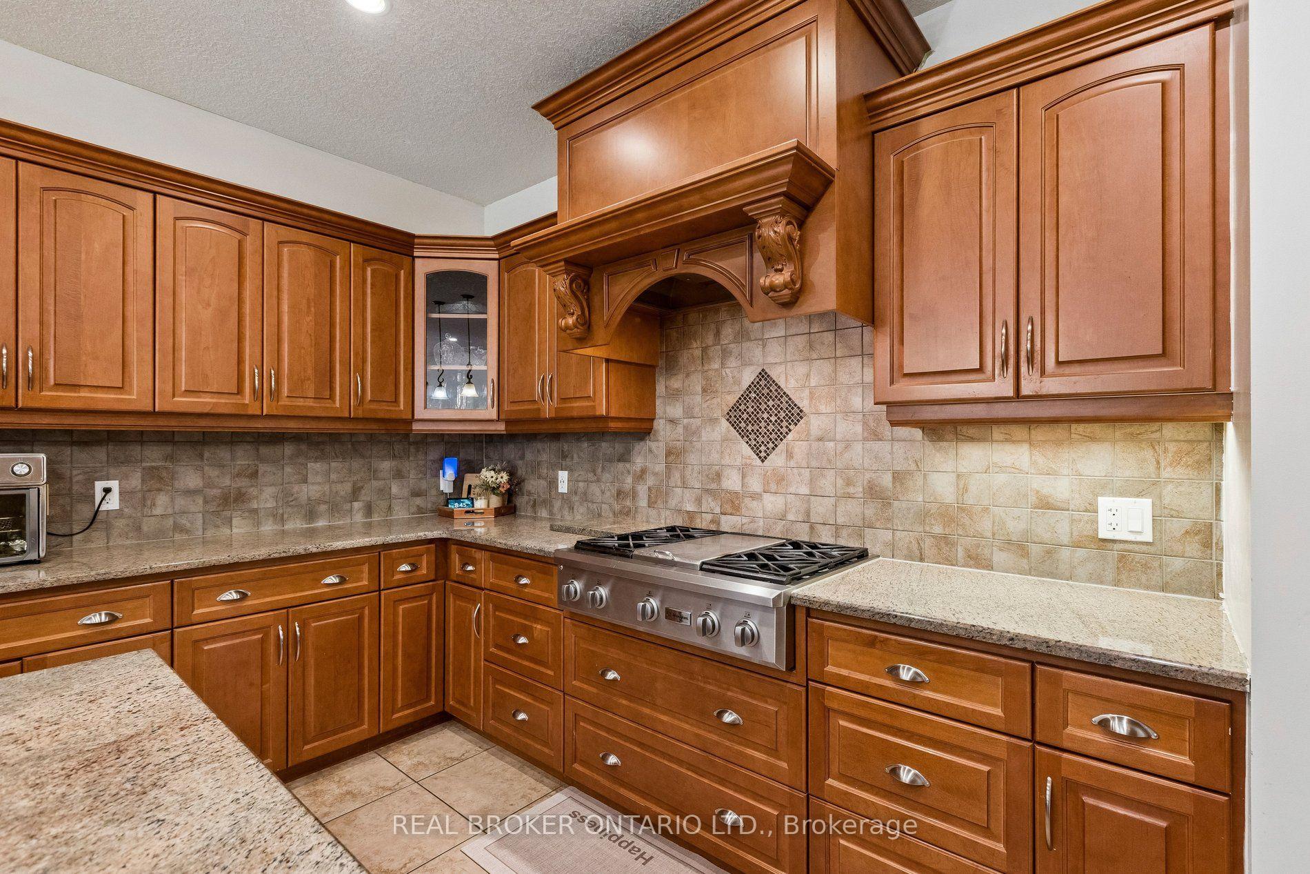 Photo 14 of 6956 Concession 4 Road, Puslinch, Rural Puslinch West — HOMEH