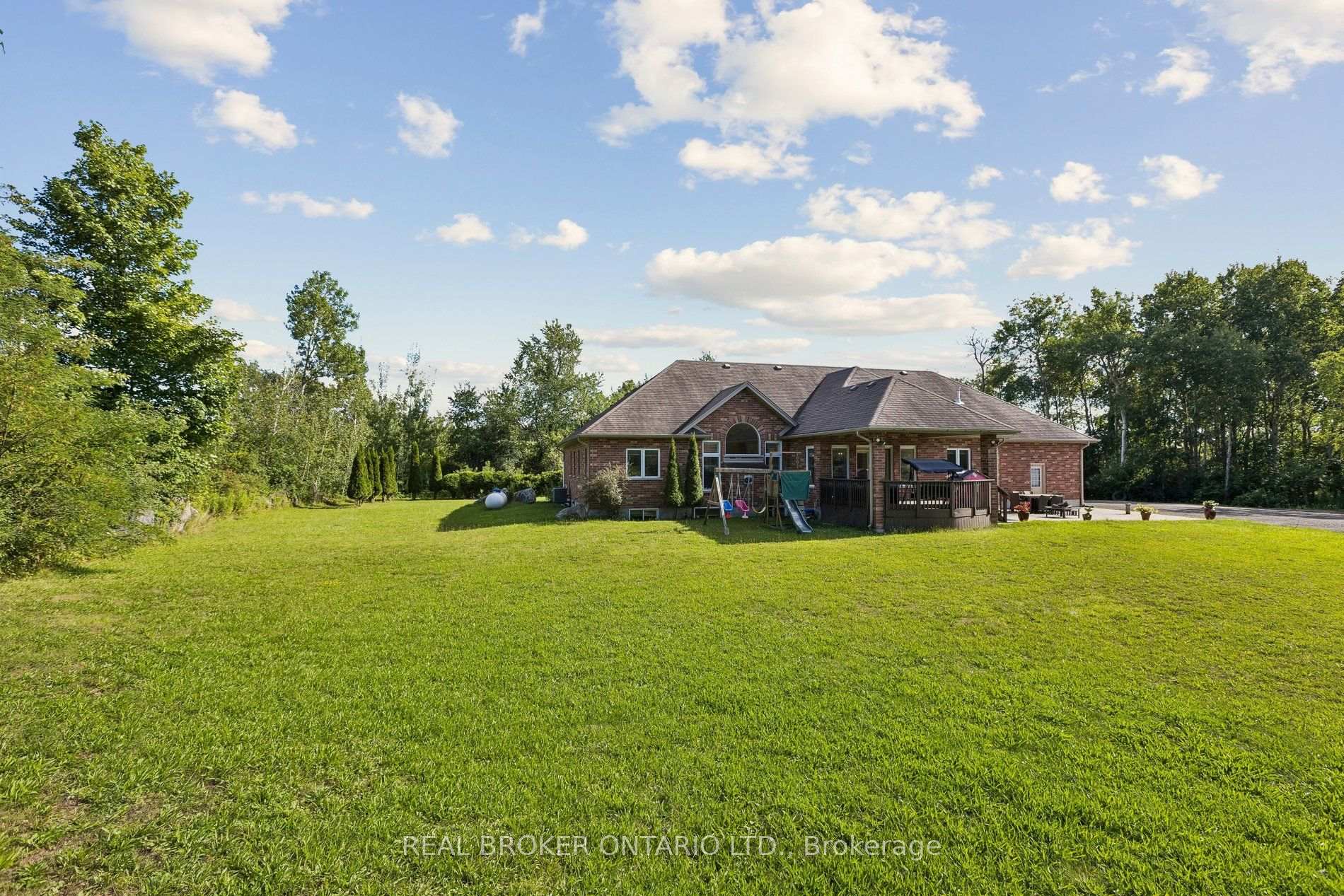 Photo 42 of 6956 Concession 4 Road, Puslinch, Rural Puslinch West — HOMEH