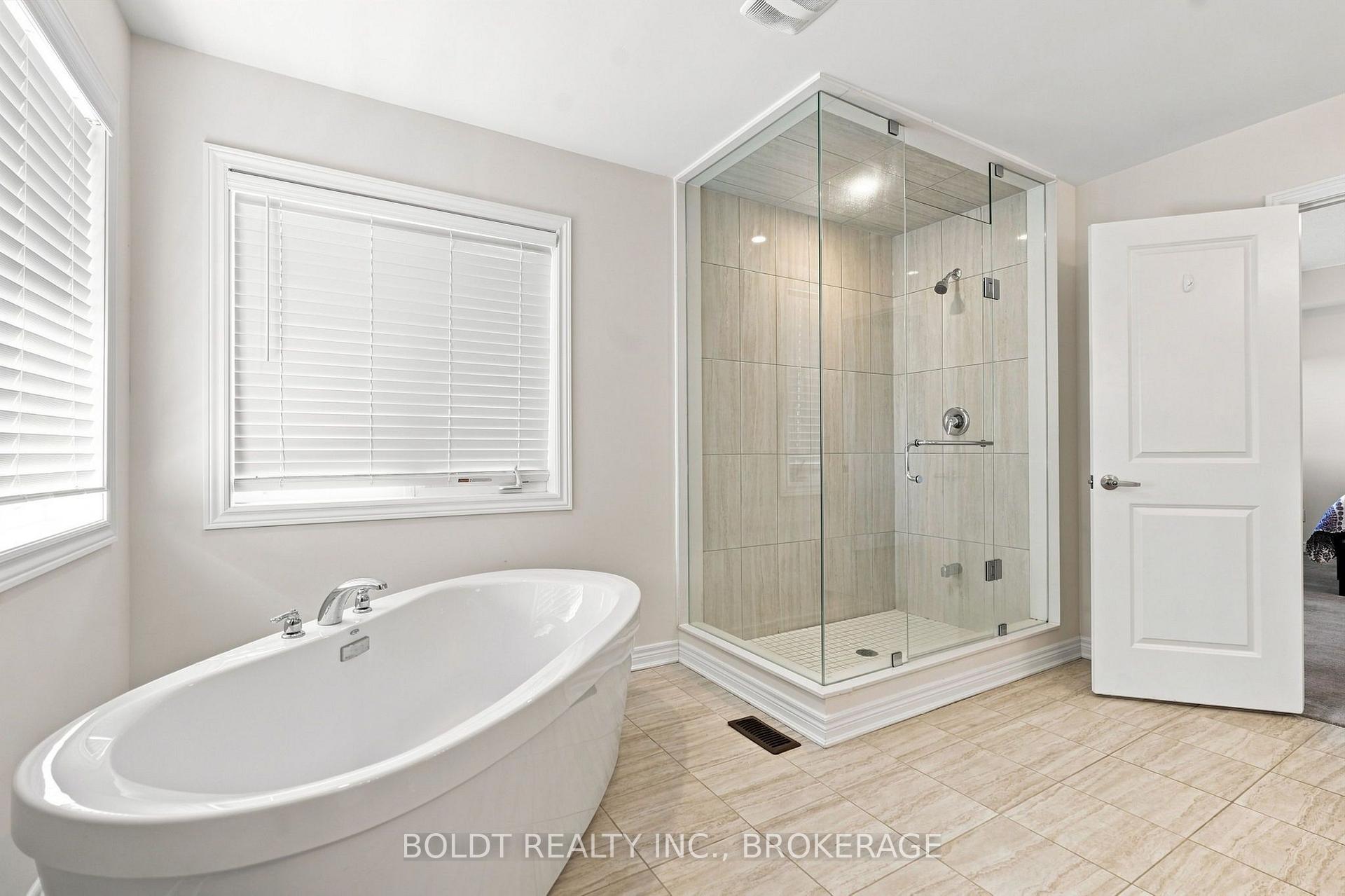 Photo 27 of 85 Homestead Way, Thorold, Allanburg/Thorold South — HOMEH