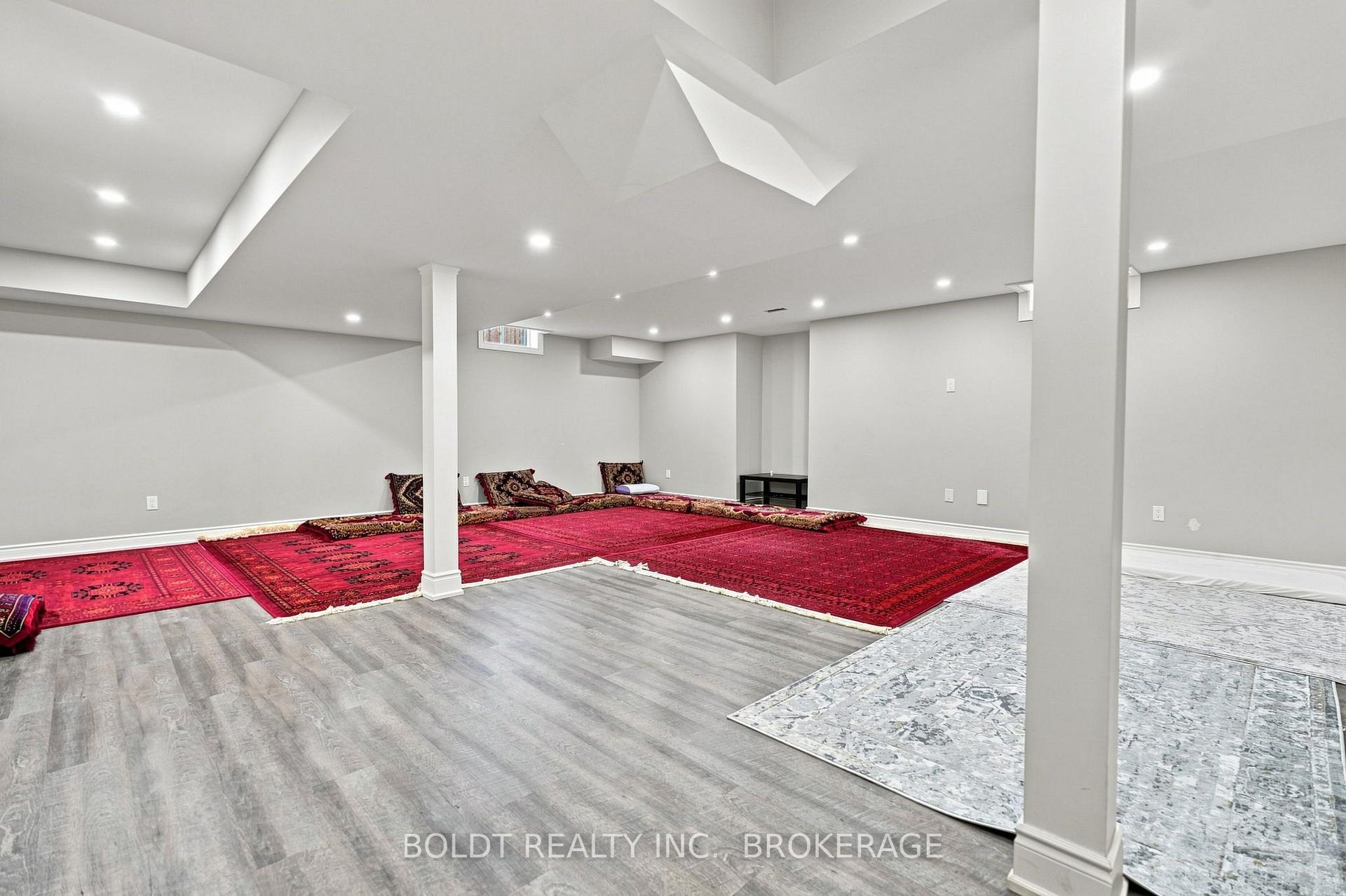Photo 33 of 85 Homestead Way, Thorold, Allanburg/Thorold South — HOMEH
