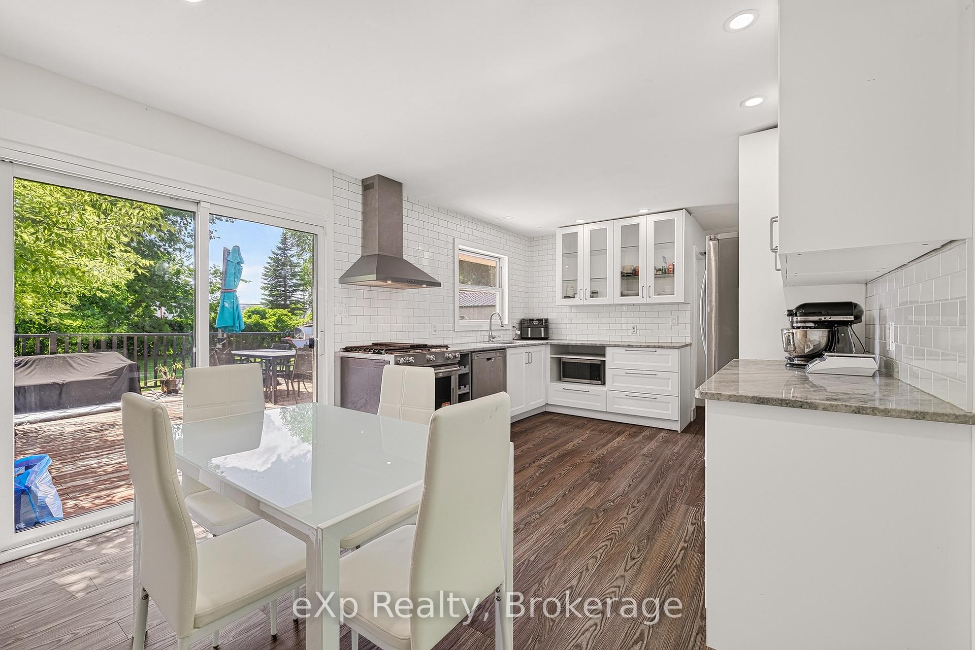 Photo 6 of 18 Willowdale Street, Brantford, Oakhill Dr — HOMEH