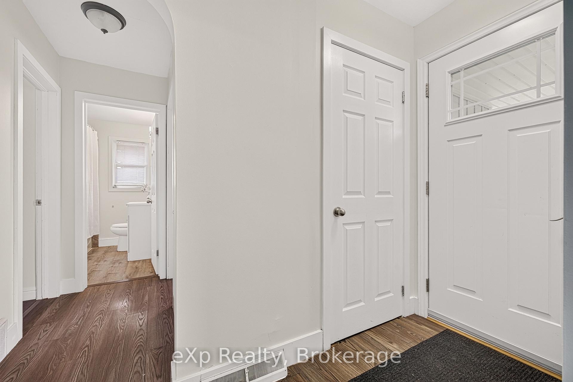 Photo 16 of 18 Willowdale Street, Brantford, Oakhill Dr — HOMEH