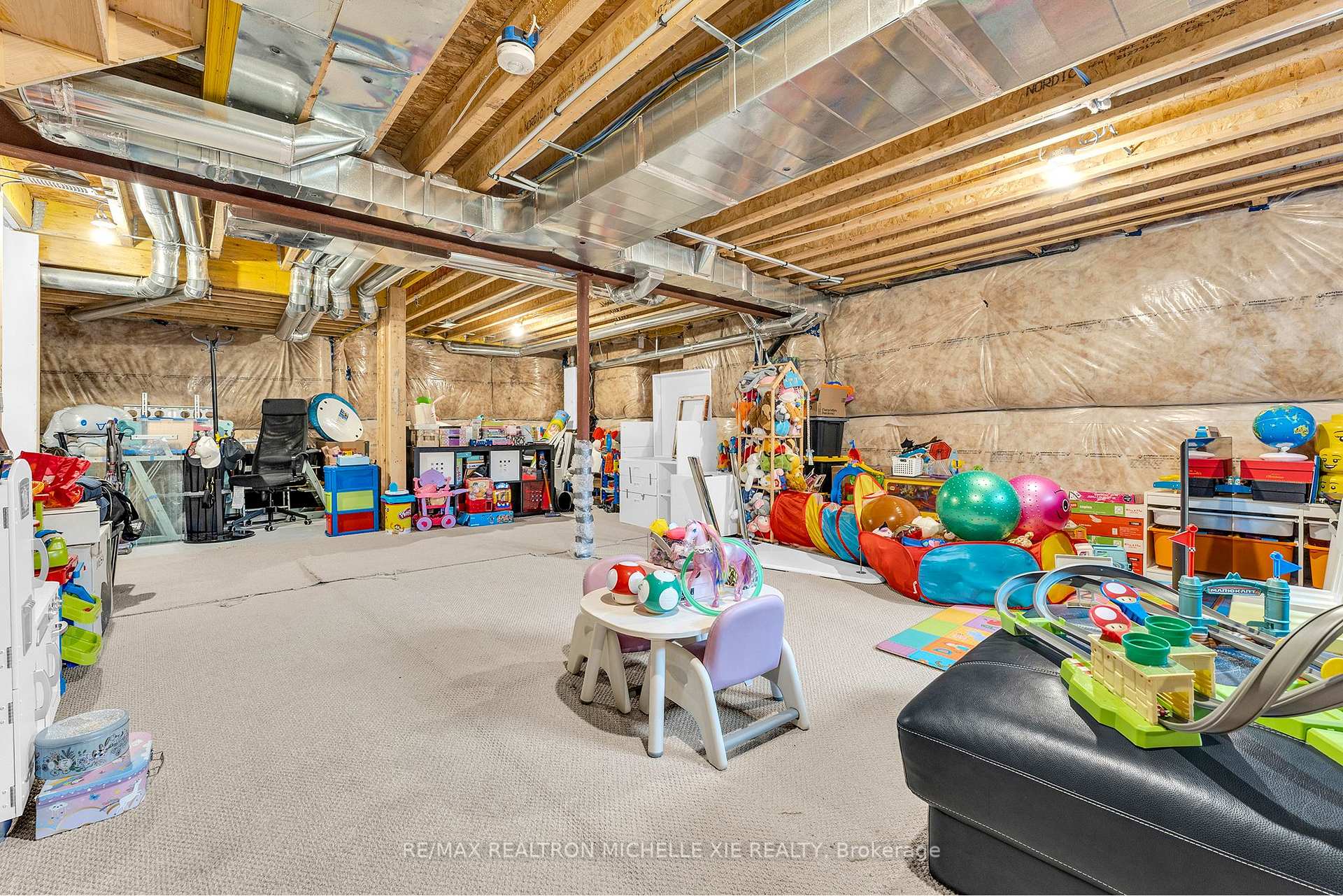 Photo 42 of 103 Prospectors Drive, Markham, Angus Glen — HOMEH