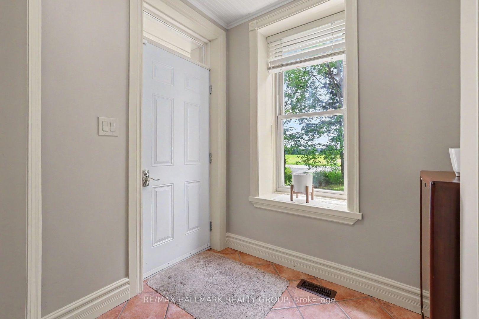 Photo 7 of 3548 Woodkilton Road, Ottawa, Dunrobin — HOMEH